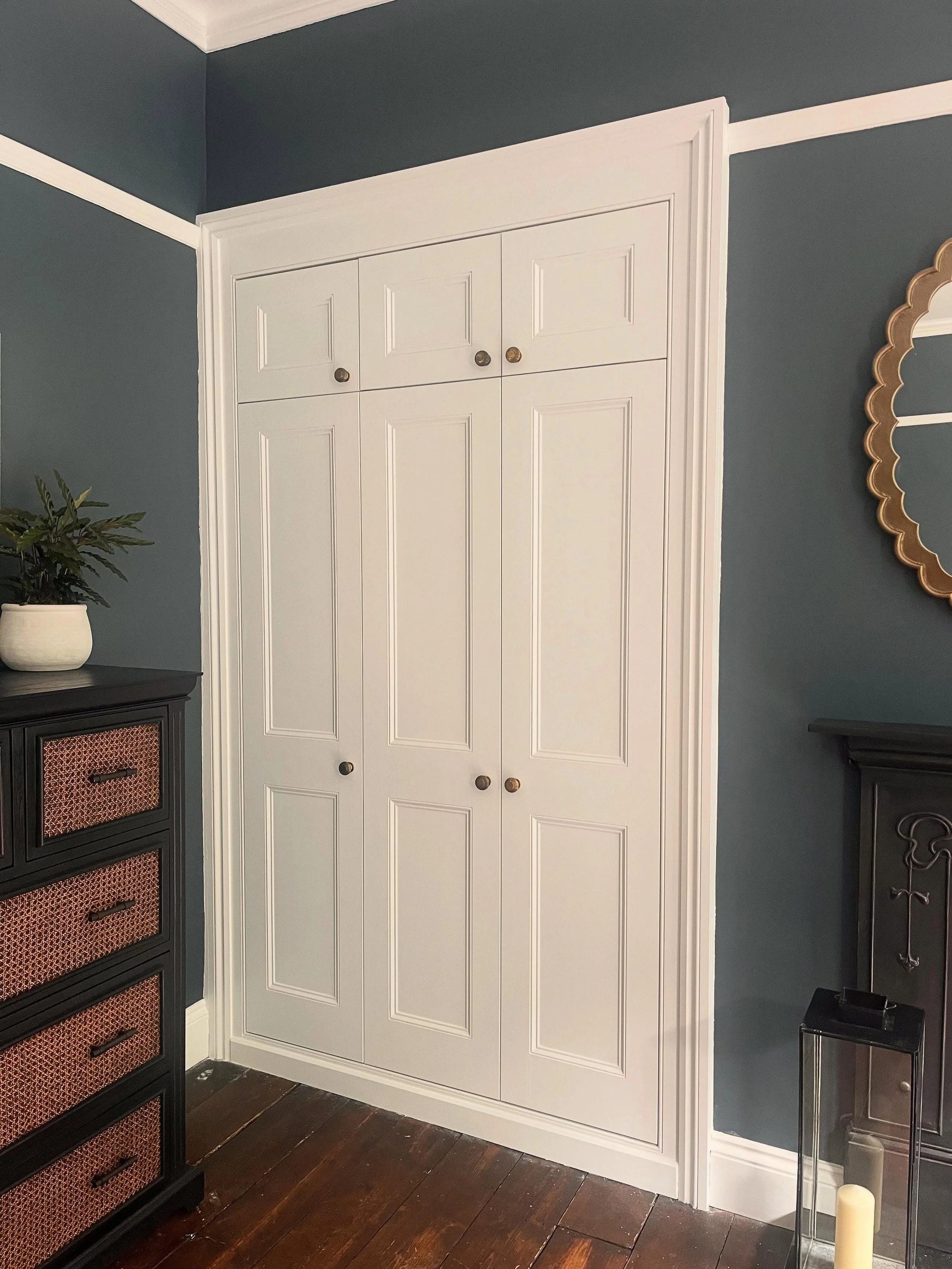 &bull; W A R D R O D E S &bull;
Happy Tuesday all! 
We just revisited a house in the Widcombe area of Bath to photograph these wardrobes that Oli built in the winter. The clients are slowly putting the room together - aren&rsquo;t slow renovations th
