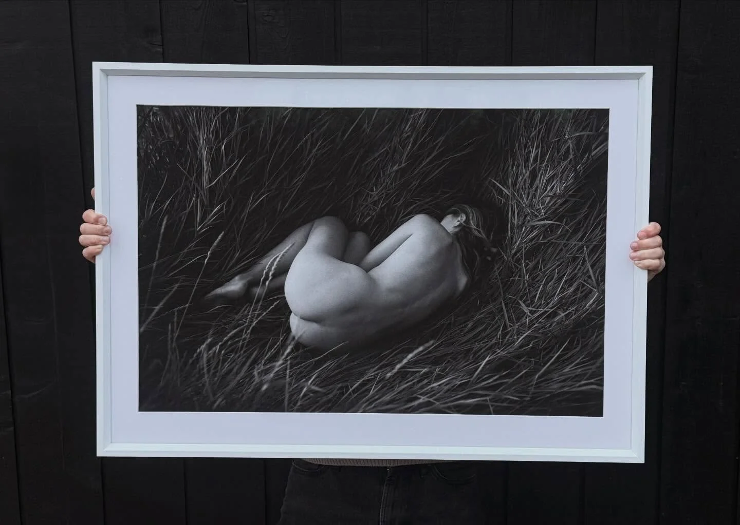 Leidsin veel &uuml;he vormistatud teose mis otsib uut omanikku. Raamitud Digifoto laboris ja kaetud muuseumiklaasiga. Tiraaž 1/5. Hind 300&euro;