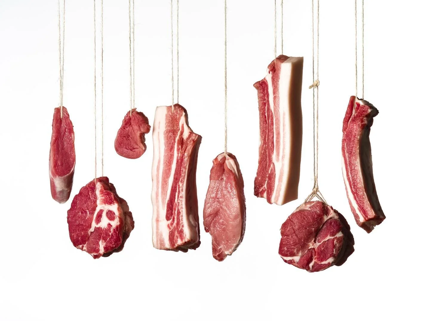 Just another day in the studio photographing meat 🙋🏼&zwj;♂️