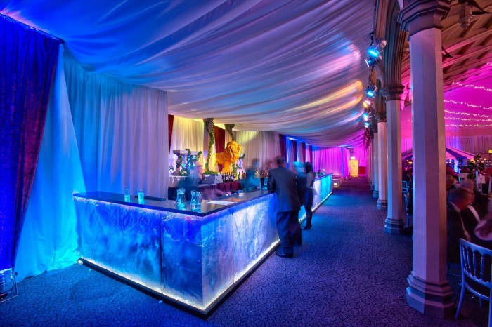Bar3-700x466.jpg