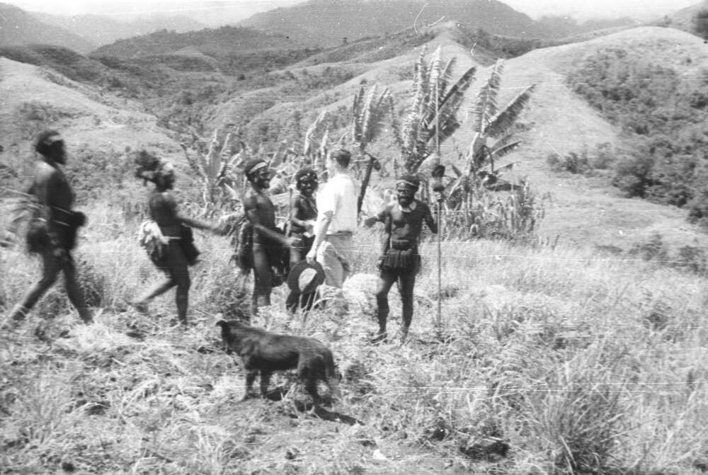J. L. Taylor greeting men in the Wahgi valley of New Guinea, April 1933. Photo: Michael Leahy.