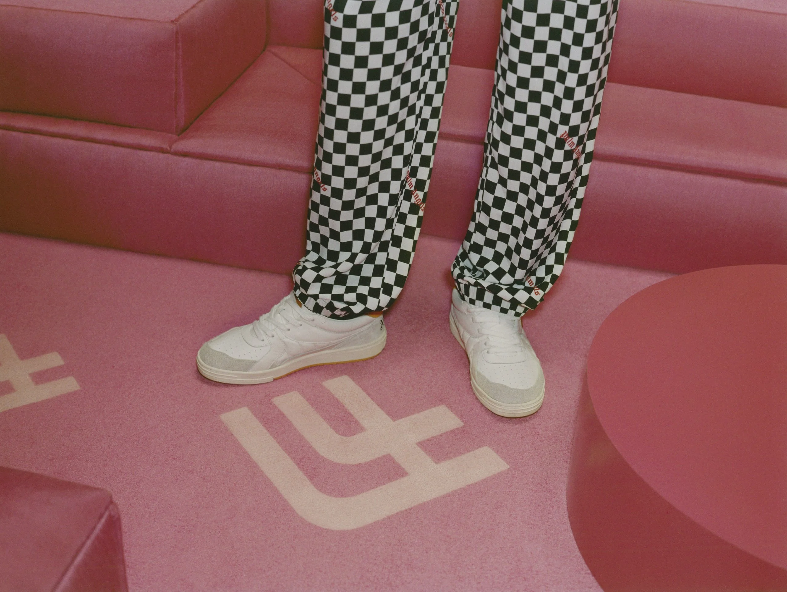 AM Farfetch30__RGB.jpg