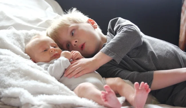 Juggling toddlers and newborns