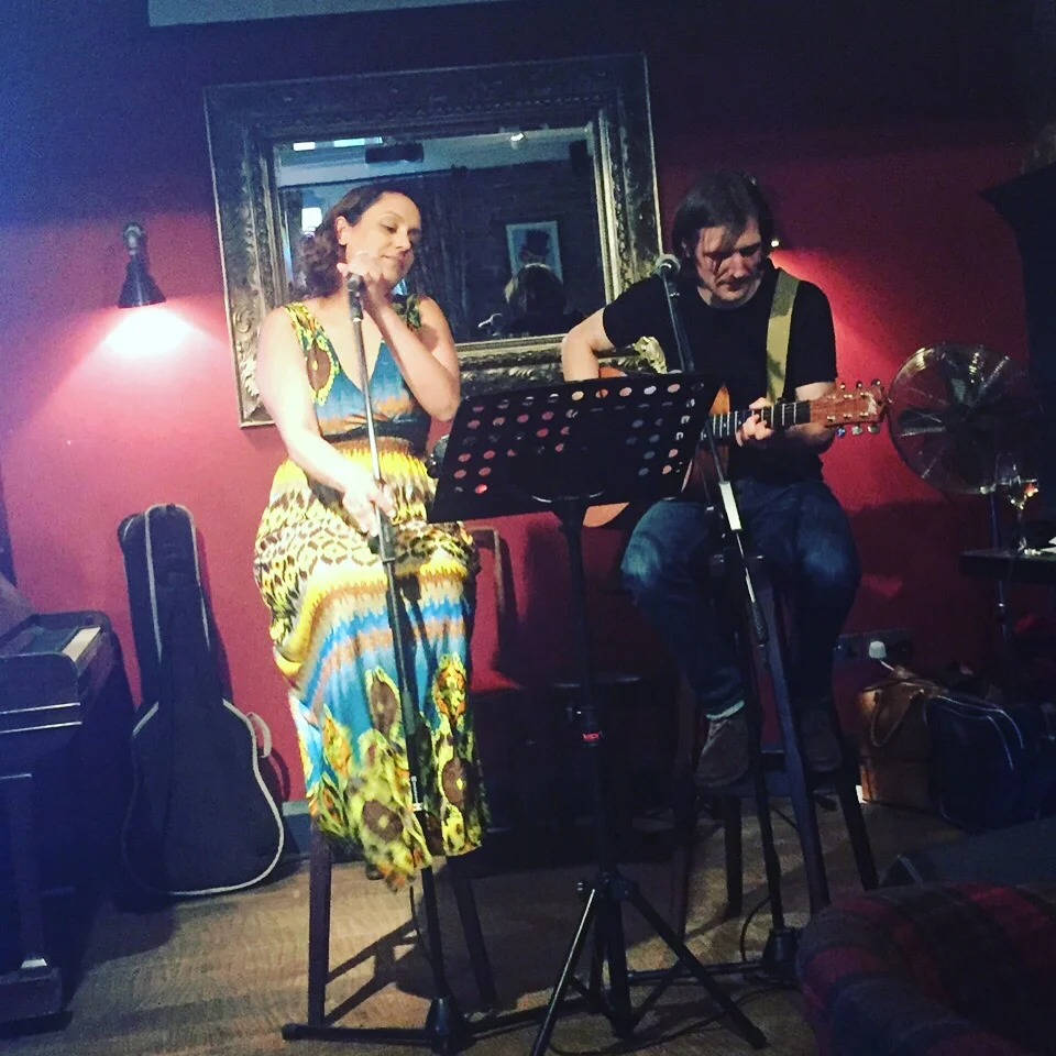 ALOMAMUSIC  Acoustic @ The Rotunda Kings Cross
