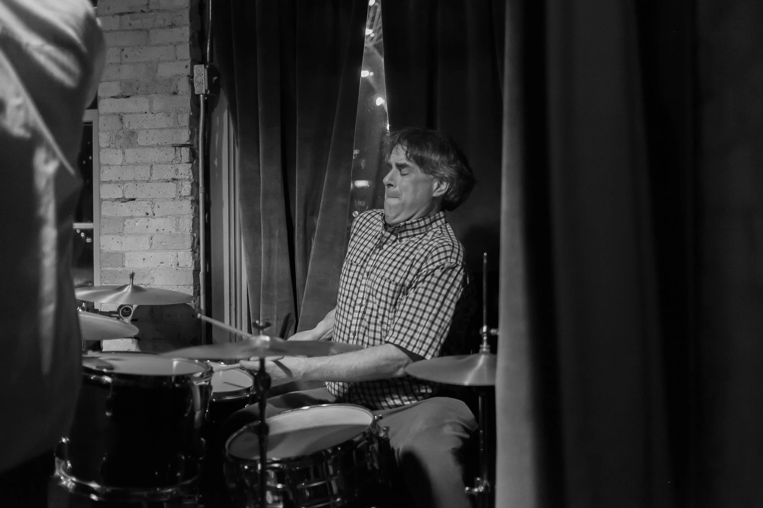 JBLSB_Aster Cafe_220409_19_BW.jpg