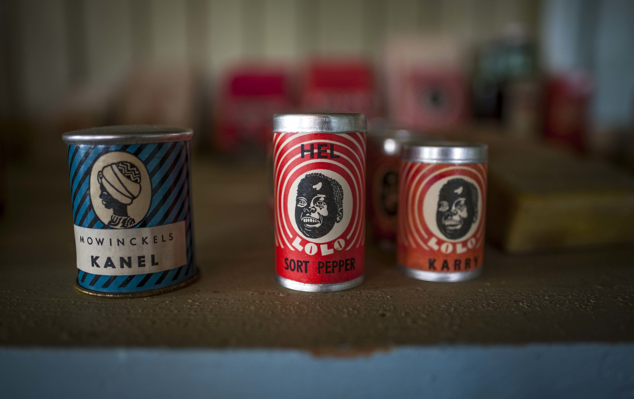 Some old and "not-so-politically-correct" spice boxes 
