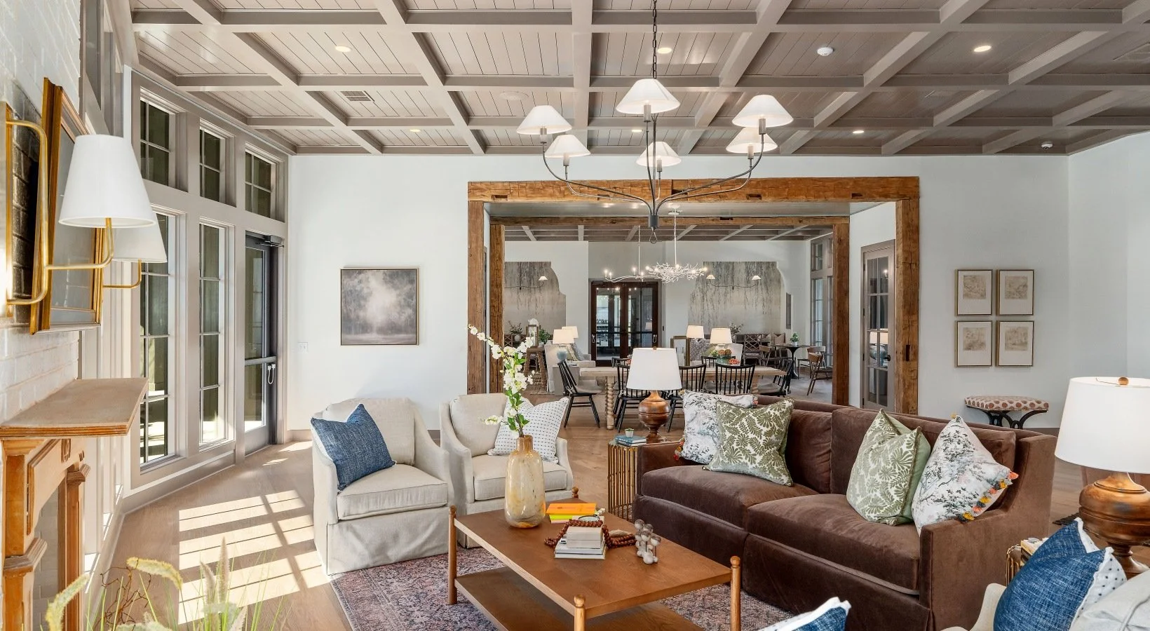 Portier-Midtown_Interior-Amenities_Resident-Lounge-4_Jan2026_Web-74b797443b440a519b5886833884bf7f.jpg