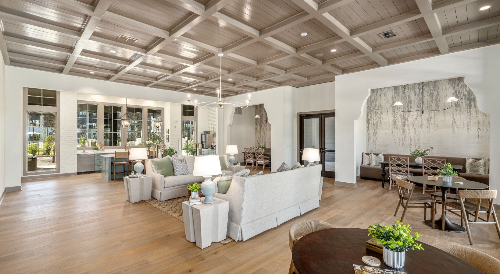 Portier-Midtown_Interior-Amenities_Clubhouse-3_Jan2026_Web-a894b479cb79edd70617da9fc6577ad3.jpg