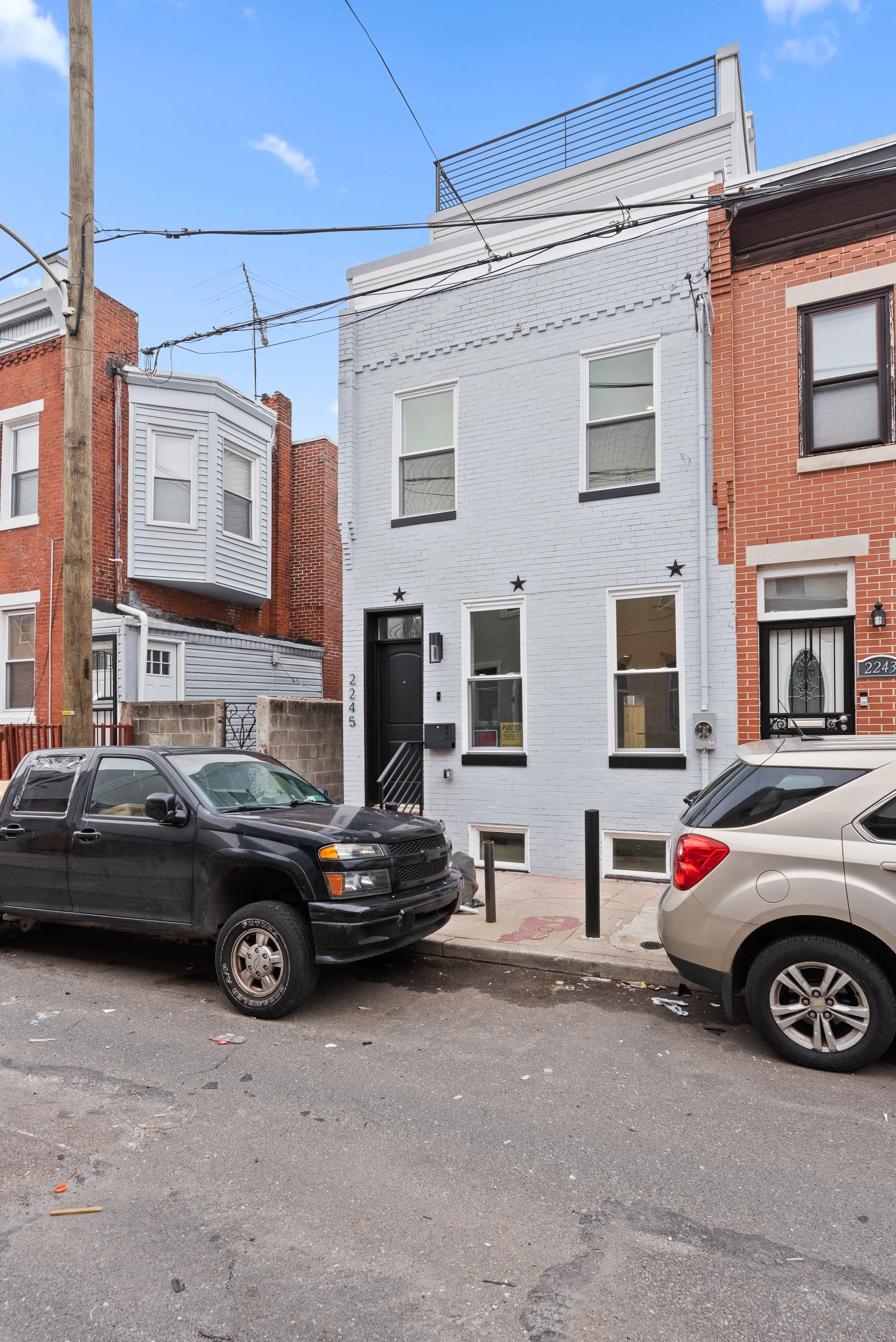 2245 Titan St MLS 1.jpg