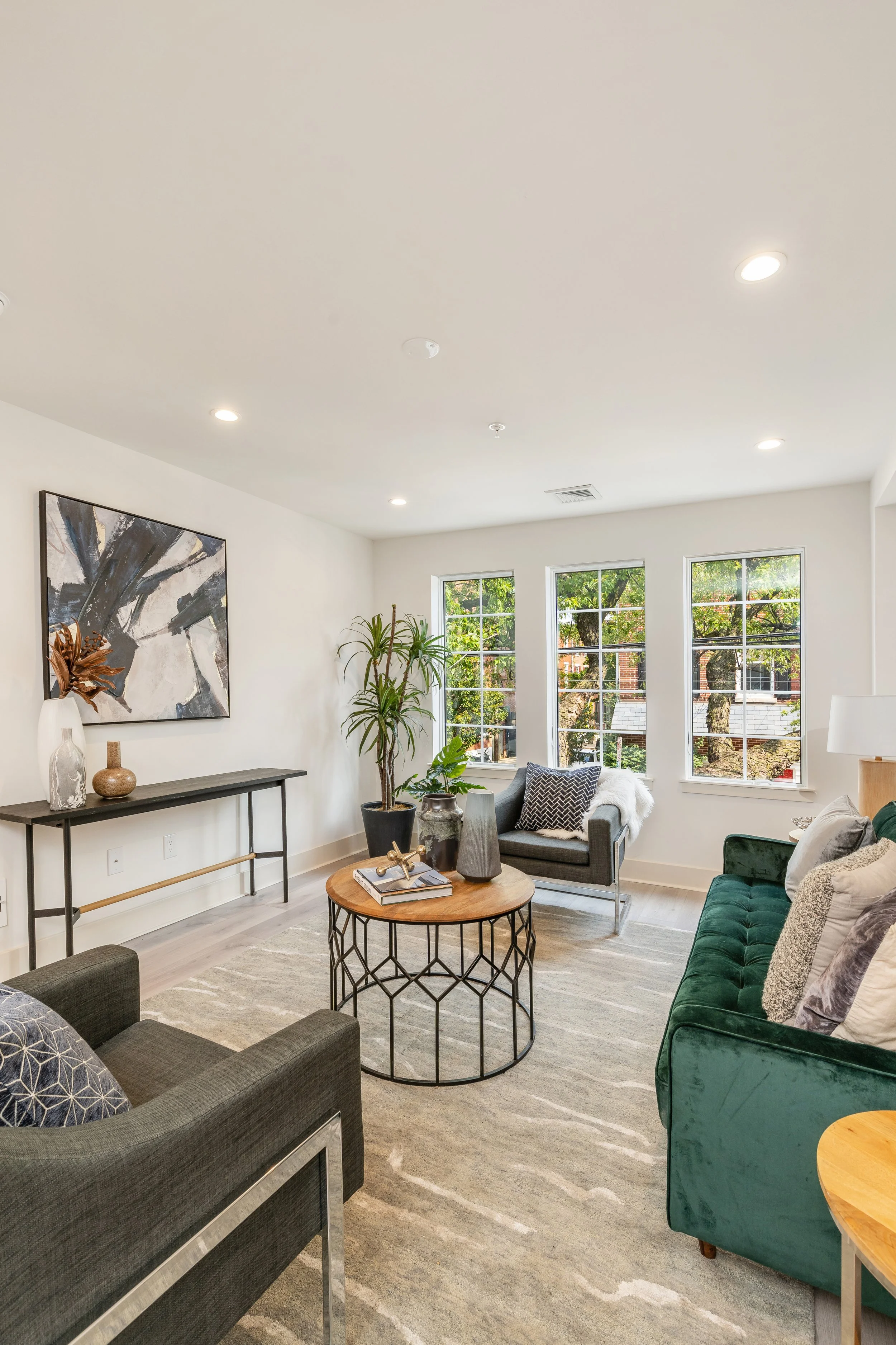 742 S 2ND ST UNIT 2 PHOTOGRAPHY Ⓒ WEFILMPHILLY-37.JPG