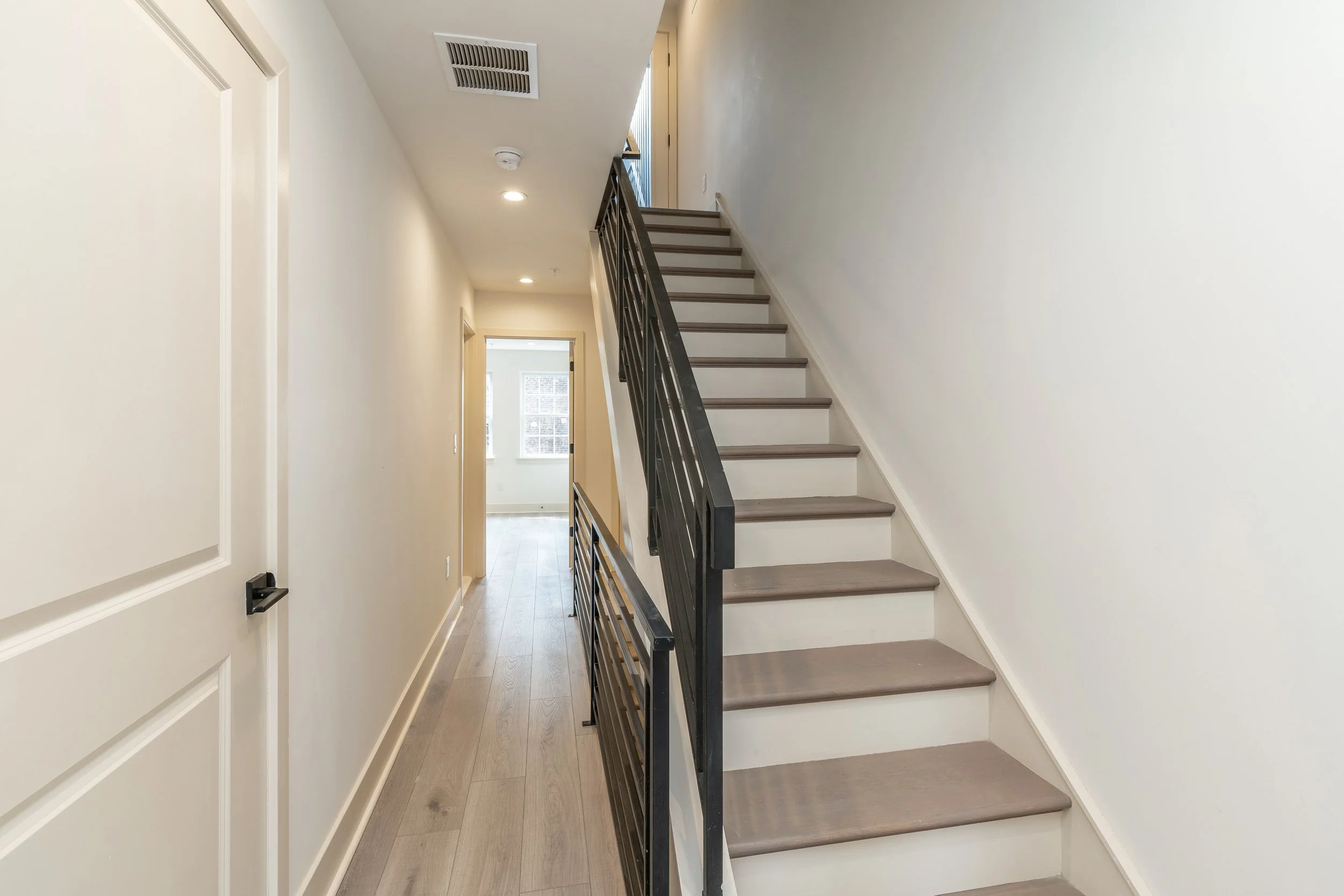 742 S 2ND ST UNIT 2 PHOTOGRAPHY Ⓒ WEFILMPHILLY-53.JPG