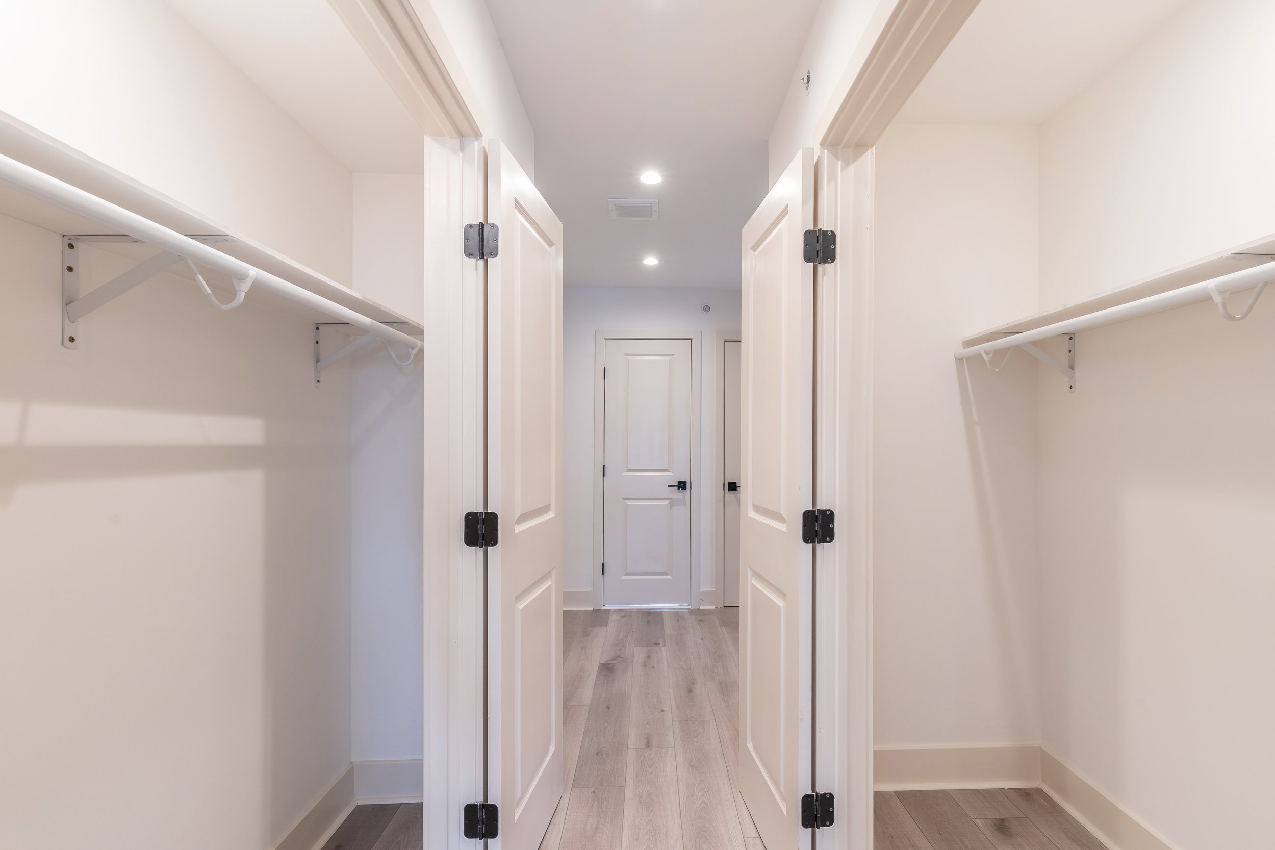 742 S 2ND ST UNIT 2 PHOTOGRAPHY Ⓒ WEFILMPHILLY-57.JPG