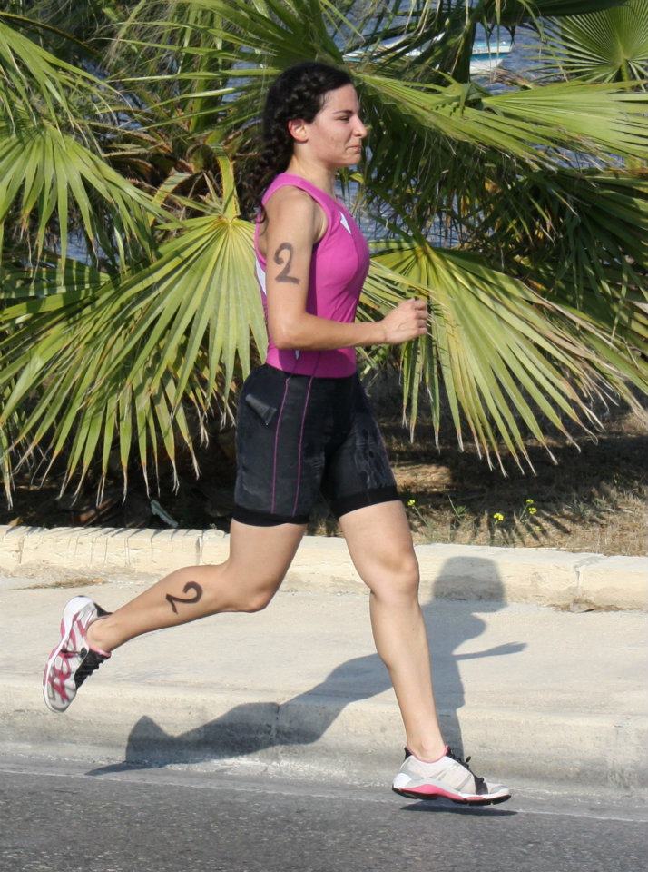 Running while injured during the National Triathlon Championships in 2011: not a good idea!