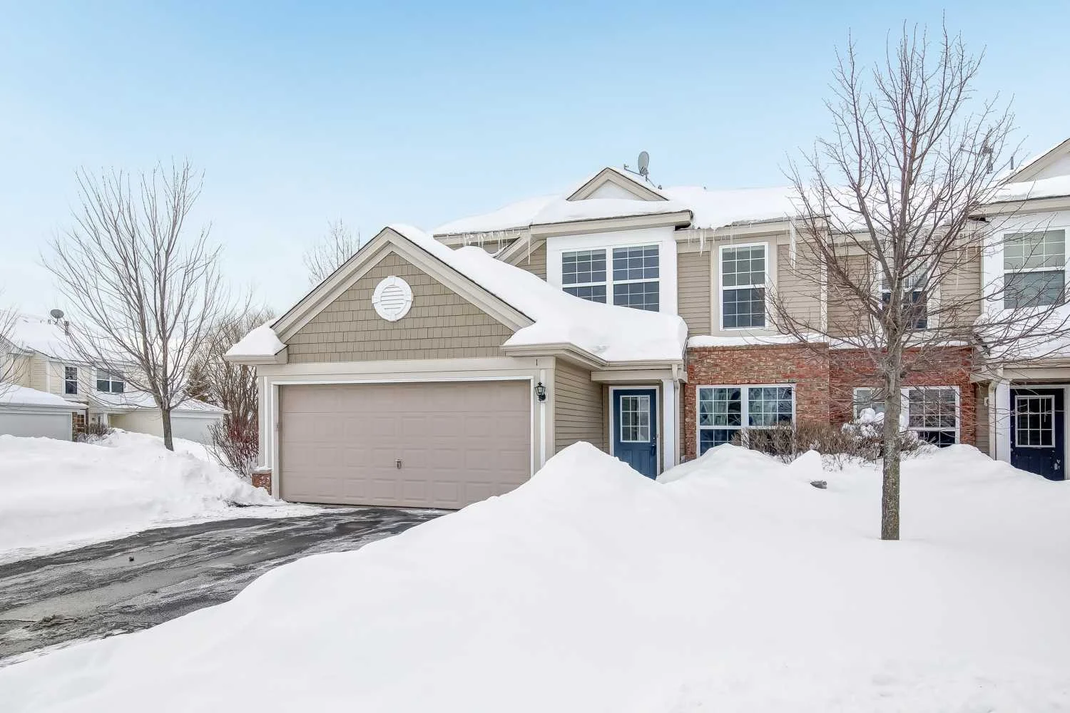 Web-Friendly-4970-149th-Street-North-Hugo-MN-2.jpg