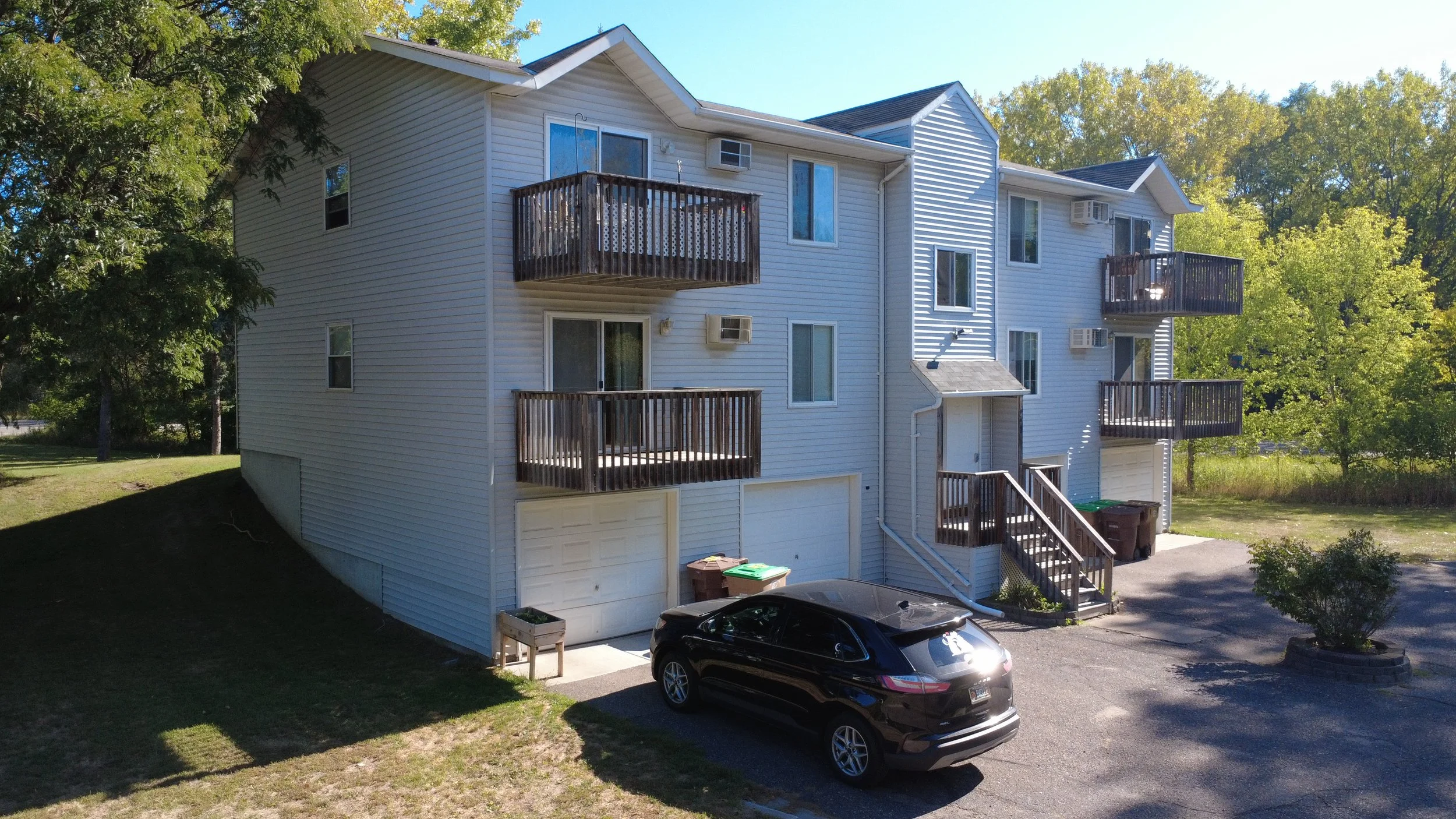 240 Hallam Ave.  Mahtomedi Fourplex Just Listed!  $800k