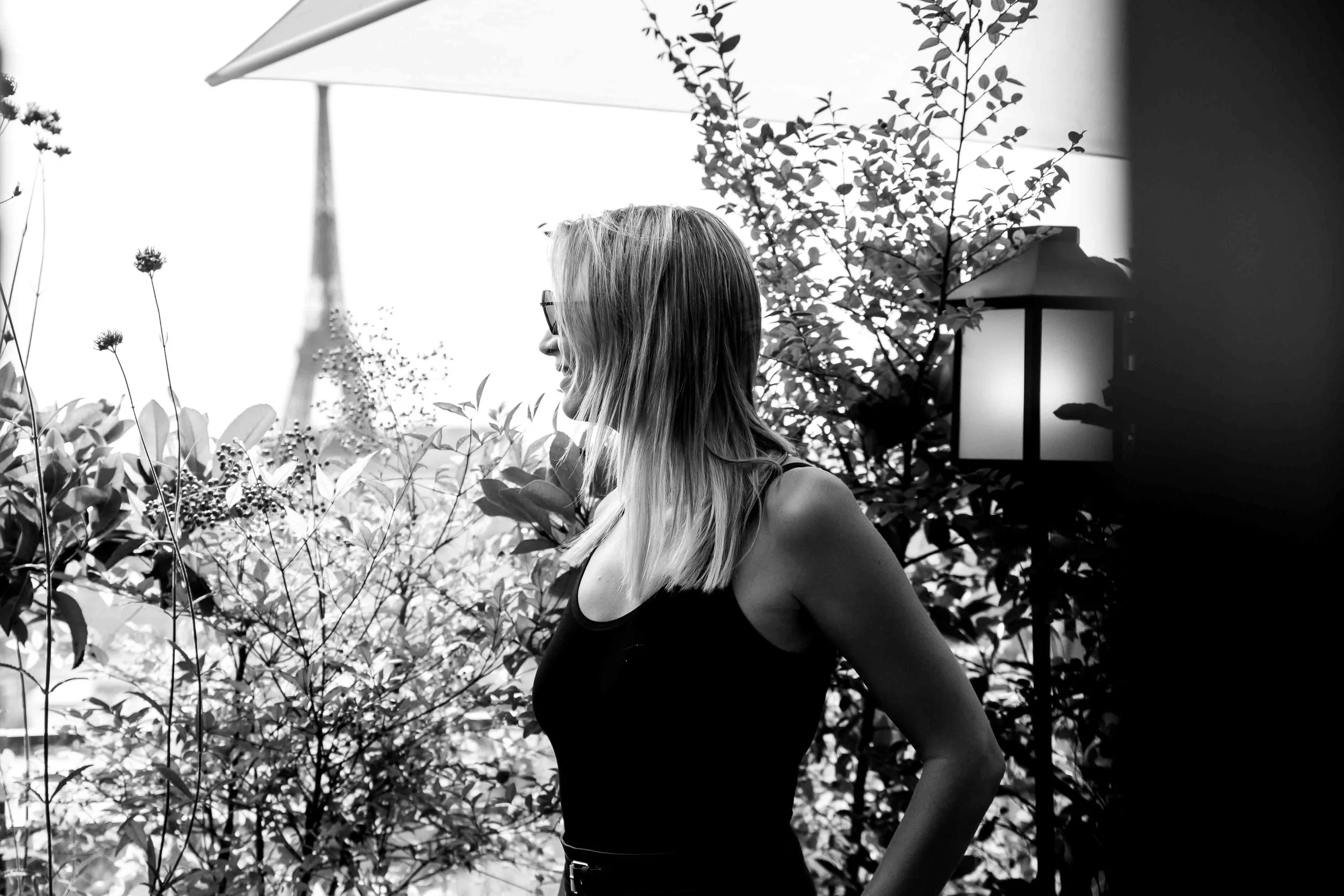 TONIA