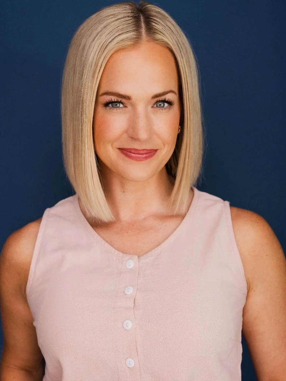 Kelly. 
⠀⠀⠀⠀⠀⠀⠀⠀⠀
 #utahphotographer #utahheadshotphotographer #pepperfoxphoto #pepperfoxheadshot #utahheadshots