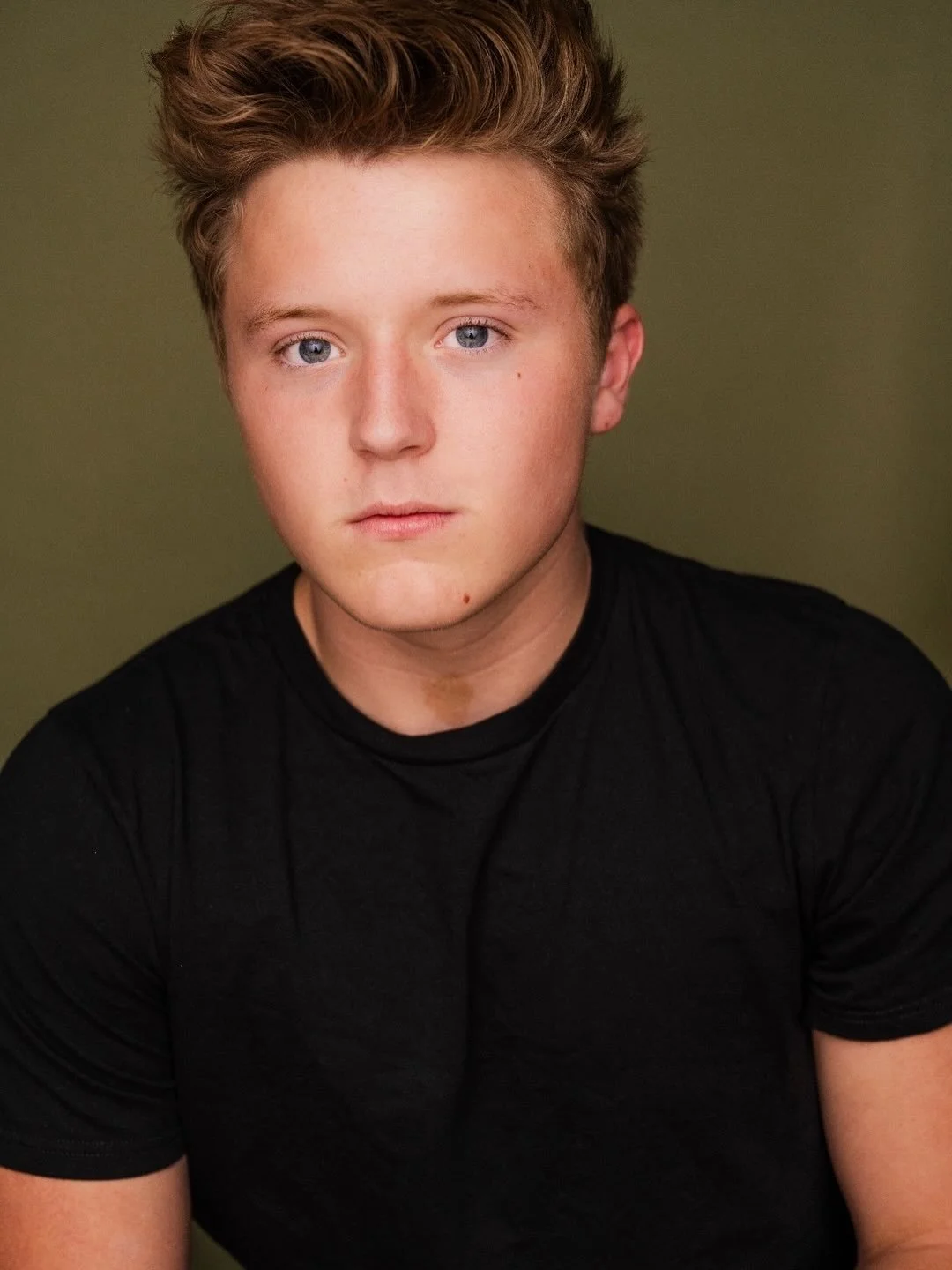 Farmington High! 
⠀⠀⠀⠀⠀⠀⠀⠀⠀
 #utahphotographer #utahheadshotphotographer #pepperfoxphoto #pepperfoxheadshot #utahheadshots