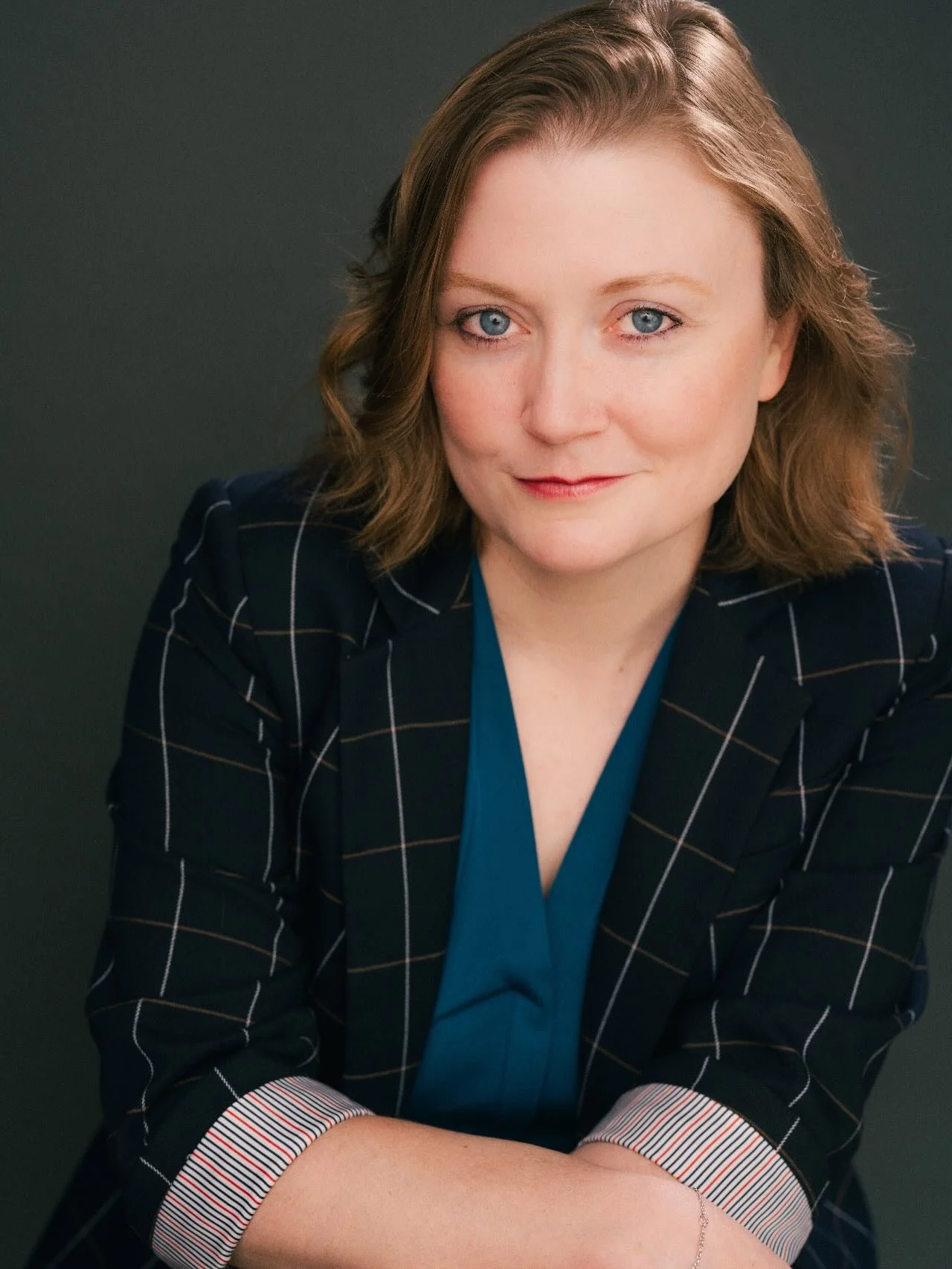 Jenn. 
⠀⠀⠀⠀⠀⠀⠀⠀⠀
 #utahphotographer #utahheadshotphotographer #pepperfoxphoto #pepperfoxheadshot #utahheadshots