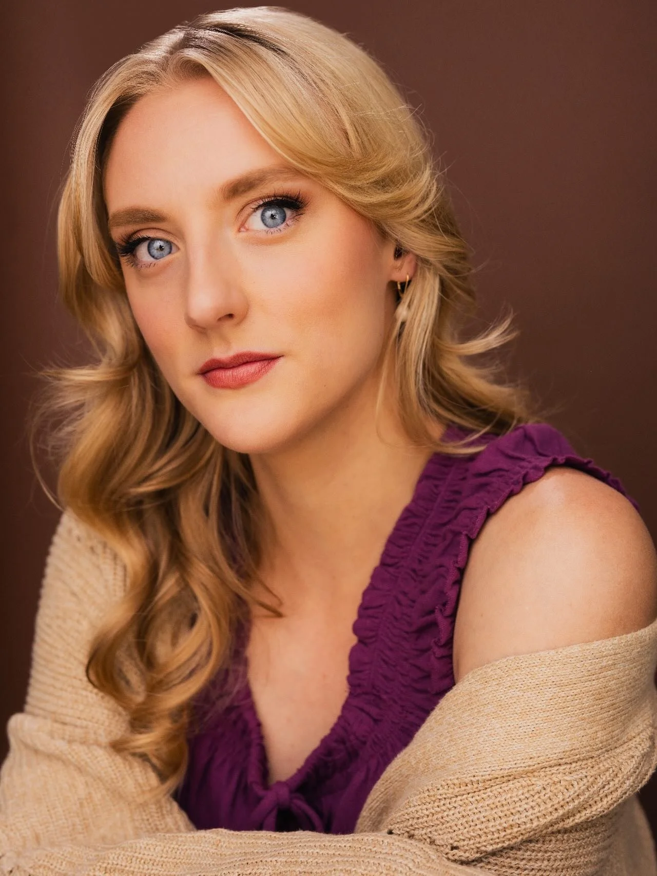 Katelyn.
⠀⠀⠀⠀⠀⠀⠀⠀⠀
 #utahphotographer #utahheadshotphotographer #pepperfoxphoto #pepperfoxheadshot #utahheadshots