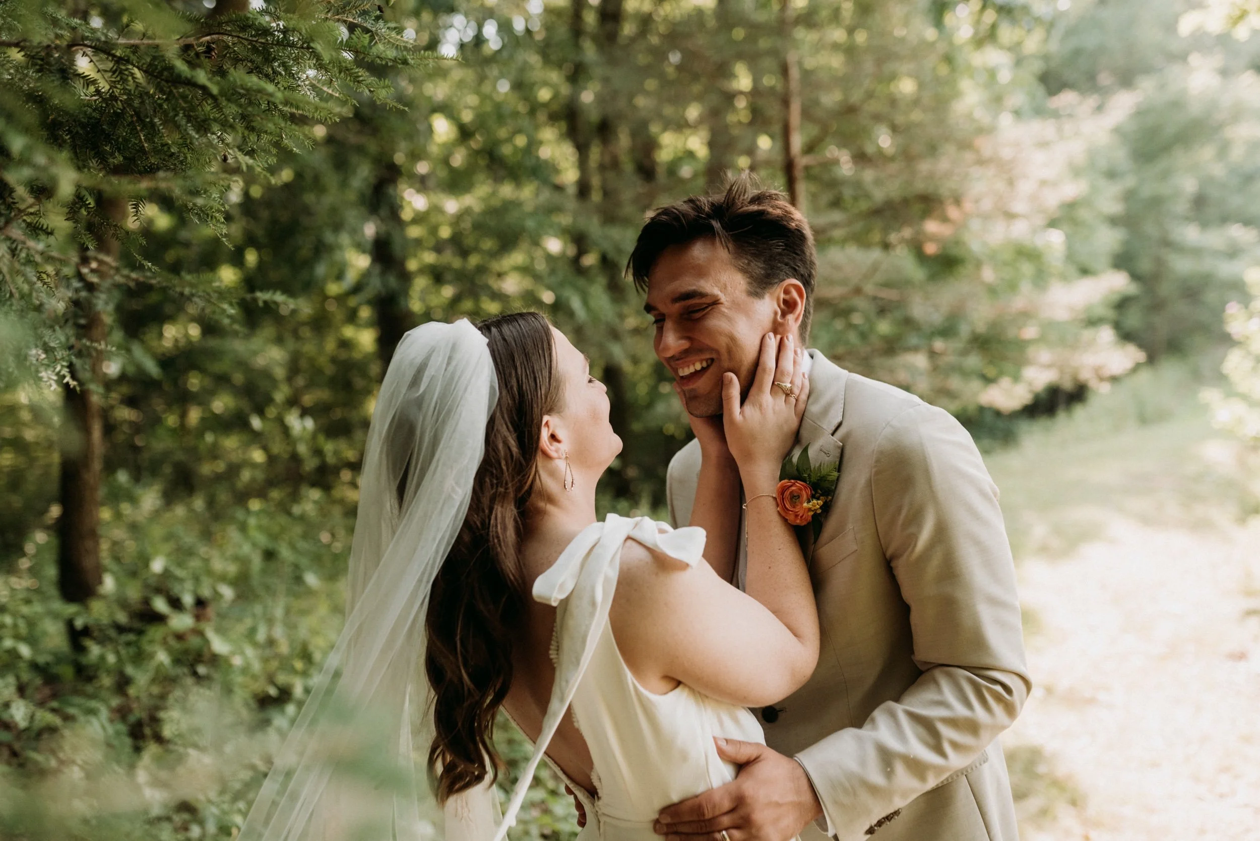 bride groom Pittsburgh Pennsylvania Wedding Photographer Trista Renee Photography