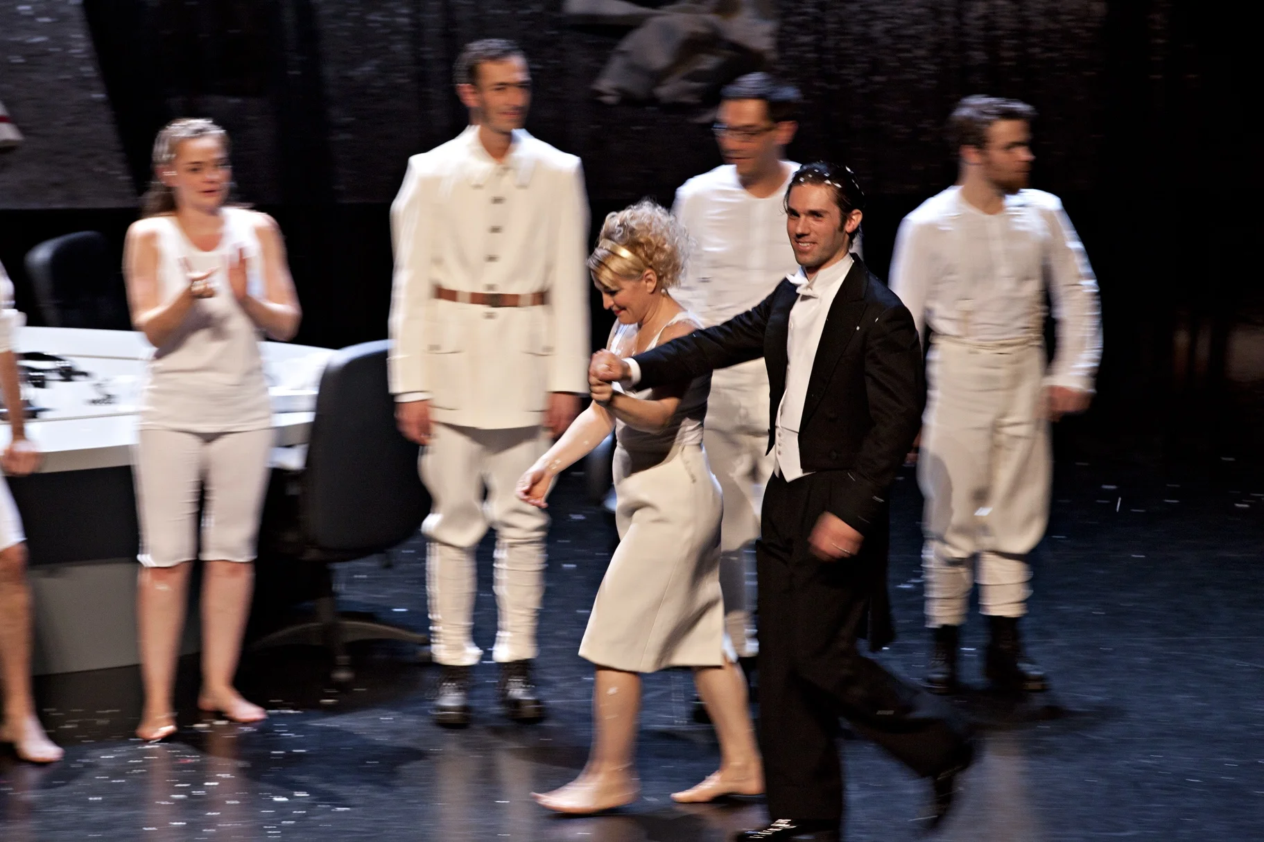 Comédie de Valence, France| Orchestre de l'Opéra de Lyon Ullmann, Der Kaiser von Atlantis © Jean-Louis Fernandez - November 2012