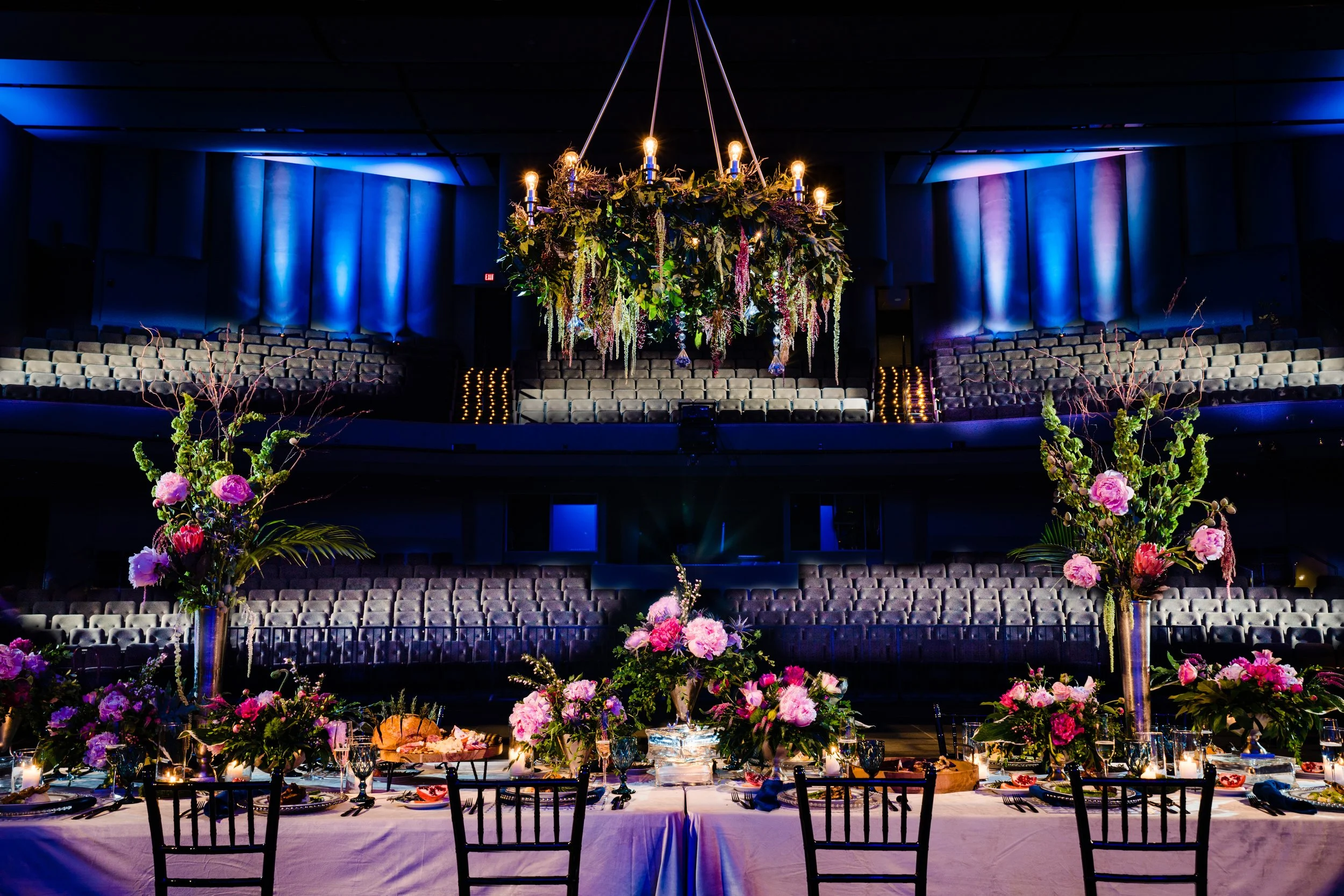 Walton-Arts-center-wedding-northwest-arkansas-wedding-photography-vinson-images (1).jpg