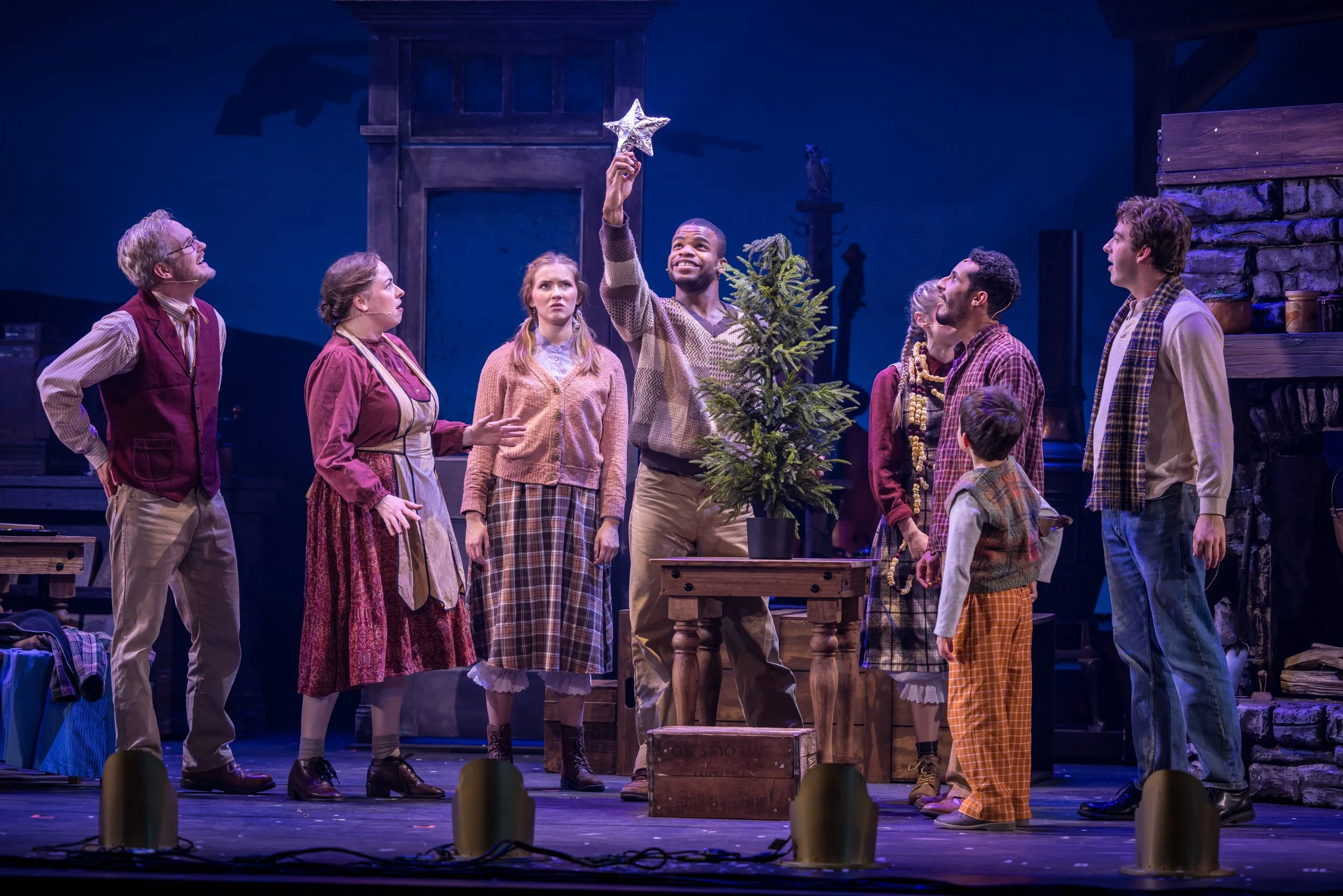 Dolly Partons Christmas Carol - by AP Imagery - 504.jpg