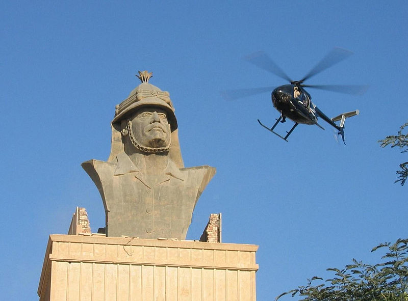 El Sallayalım - Bağdat'ta bir Blackwater helikopteri