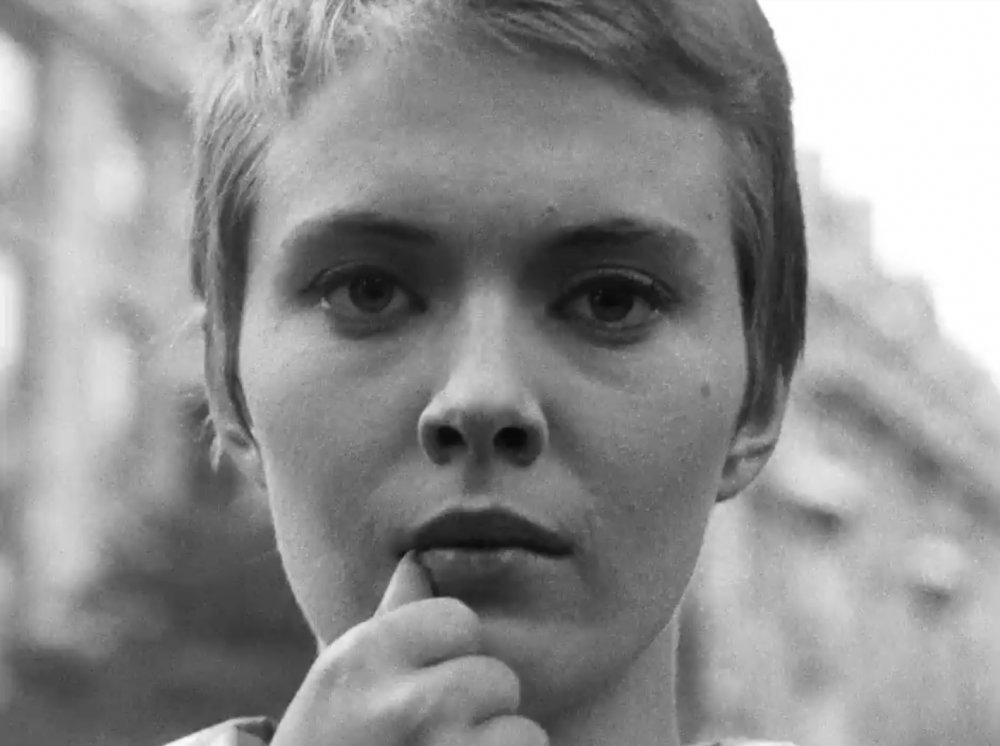 Serseri Aşıklar - A bout de Souffle (1960) Jean-Luc Godard - Serseri Aşıklar’ın sonu Godard’ın yabancılaştırmalarına örnek.
