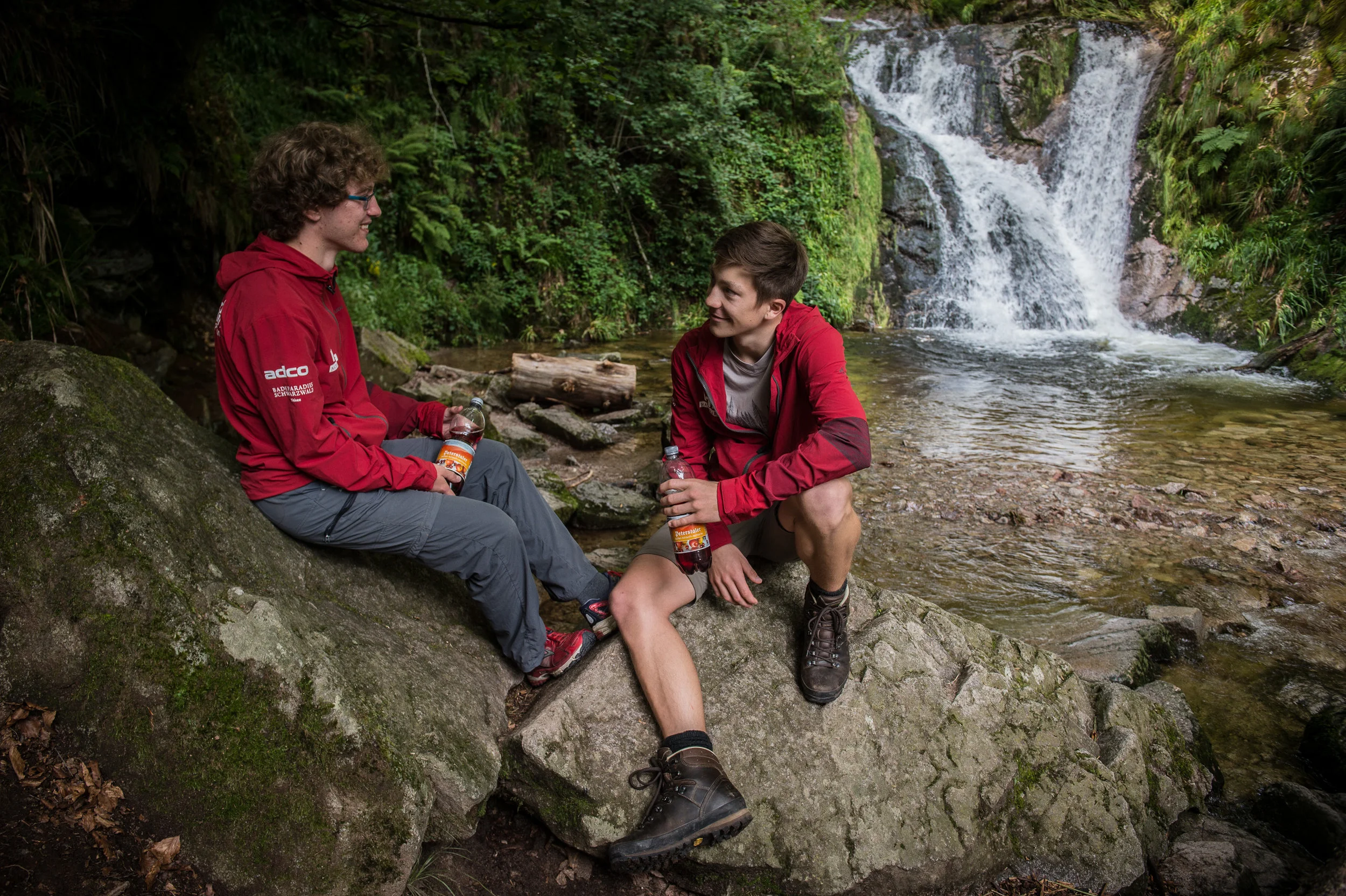 Pause an den Wasserfällen.