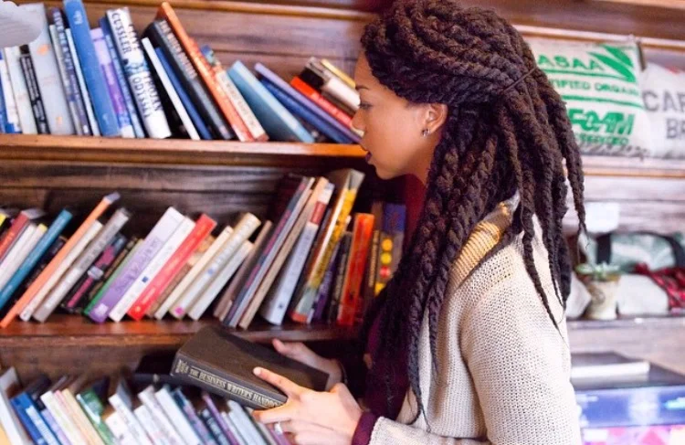 Photo by De La Valley Photography