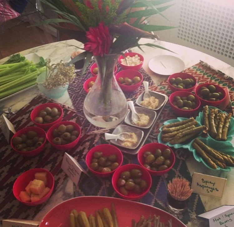 MIX-YOUR-OWN BLOODY MARY BAR PARTY