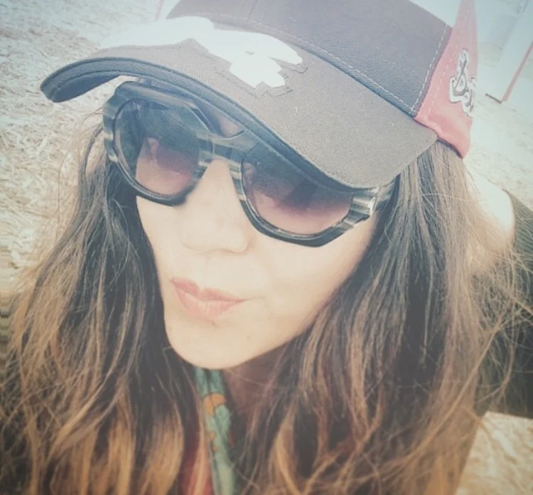 THE TALE OF A BMW MOTORCYCLE NAMED RAMONA &amp; MY ADDICTION..MOTO GP. 