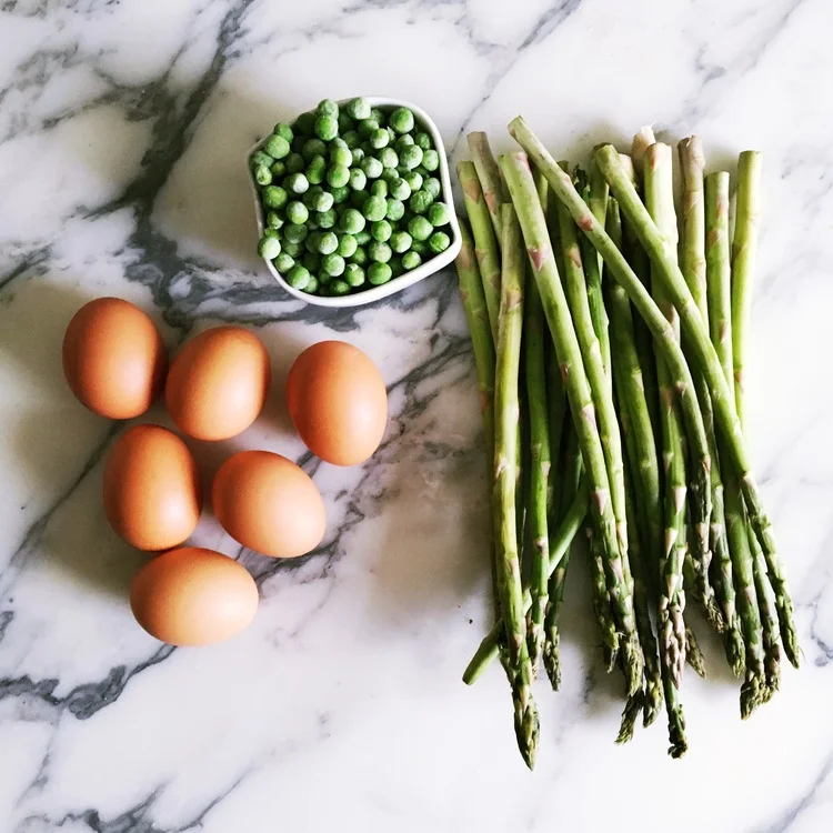 ASPARAGUS, PEA, SMOKED GOUDA FRITTATA