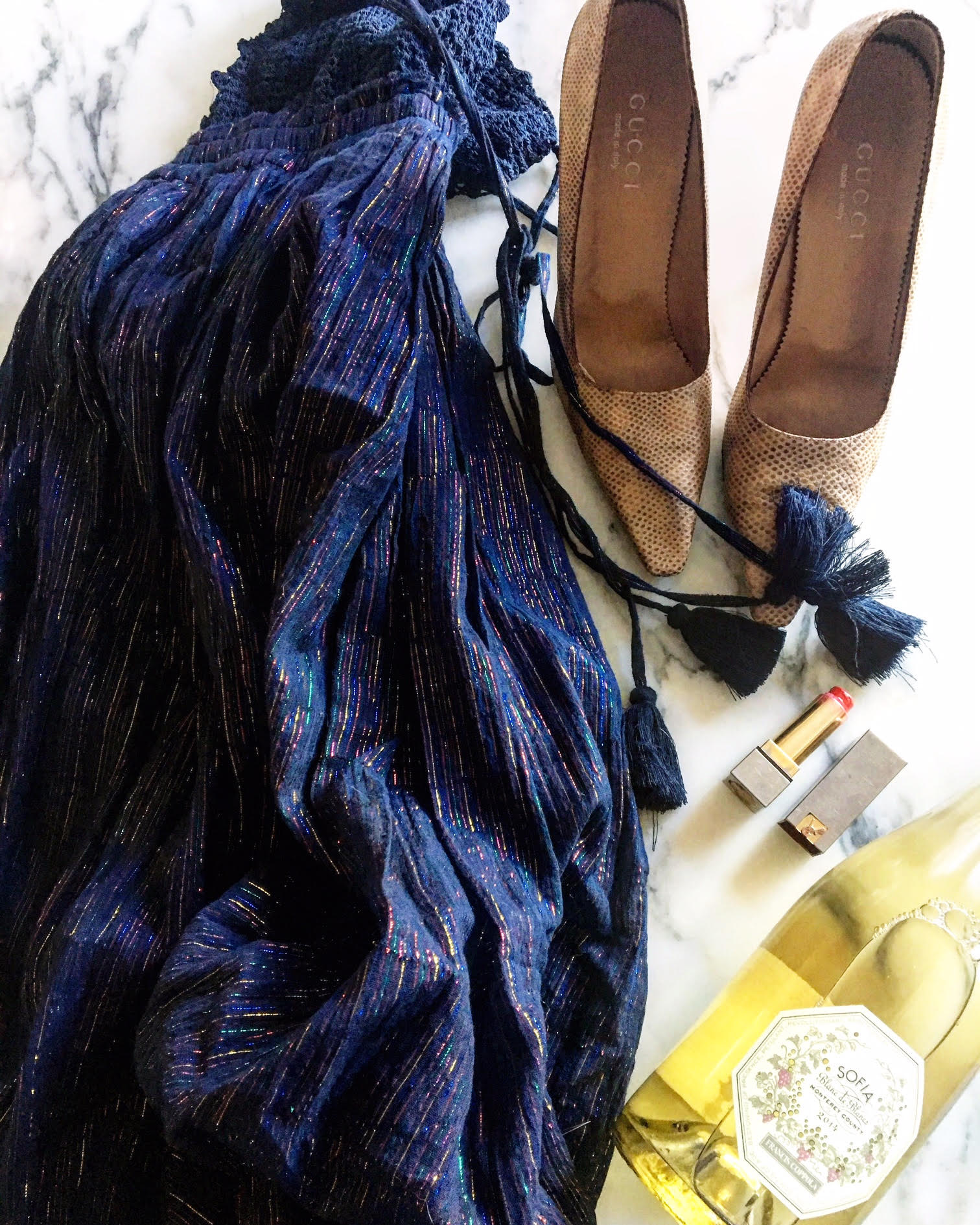 NEW YEARS EVE IS FOR METALLICS, TASSELS, SNAKESKIN, SOFIA, AND BRIGHT BOLD LIPS!!!!!