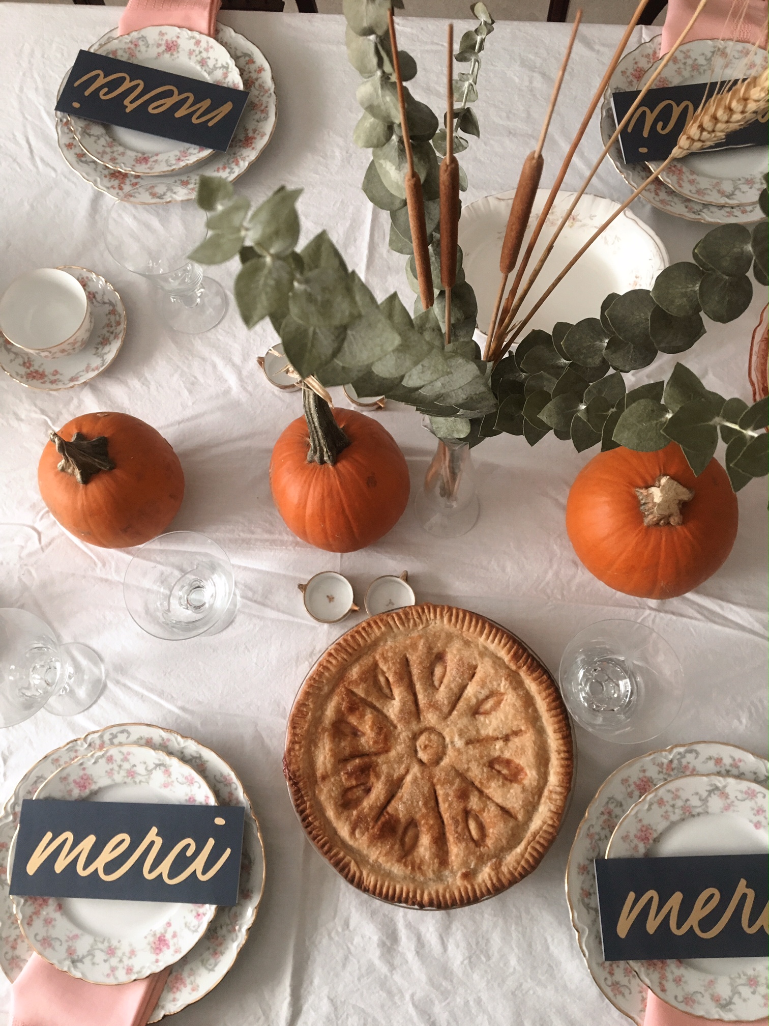Some Table Inspiration For Turkey Day--THANKFUL!