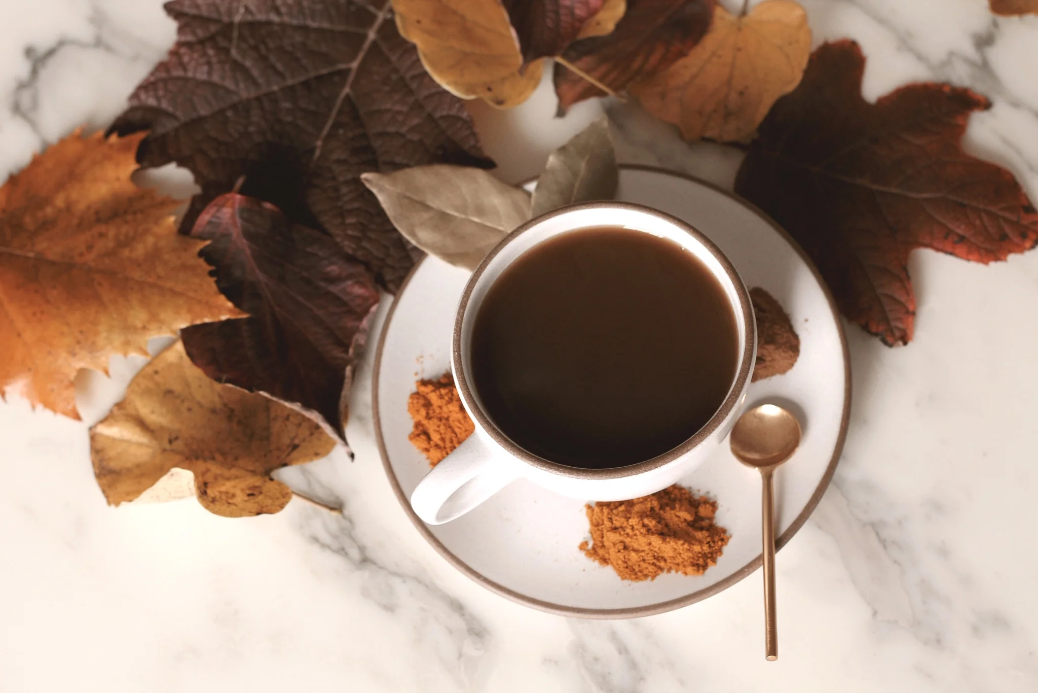  HEALING KETO BONE BROTH LATTE WITH TURMERIC