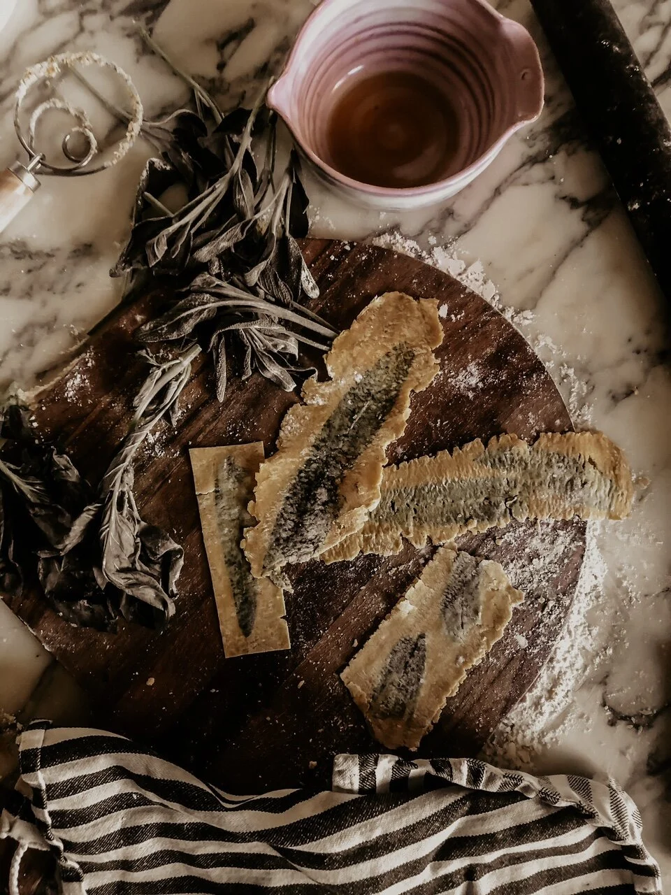 How to Make Pasta Dough With Embedded Herbs