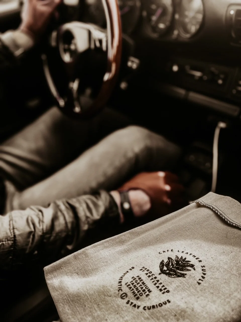 Stylish Gifts For MOTOR ENTHUSIASTS
