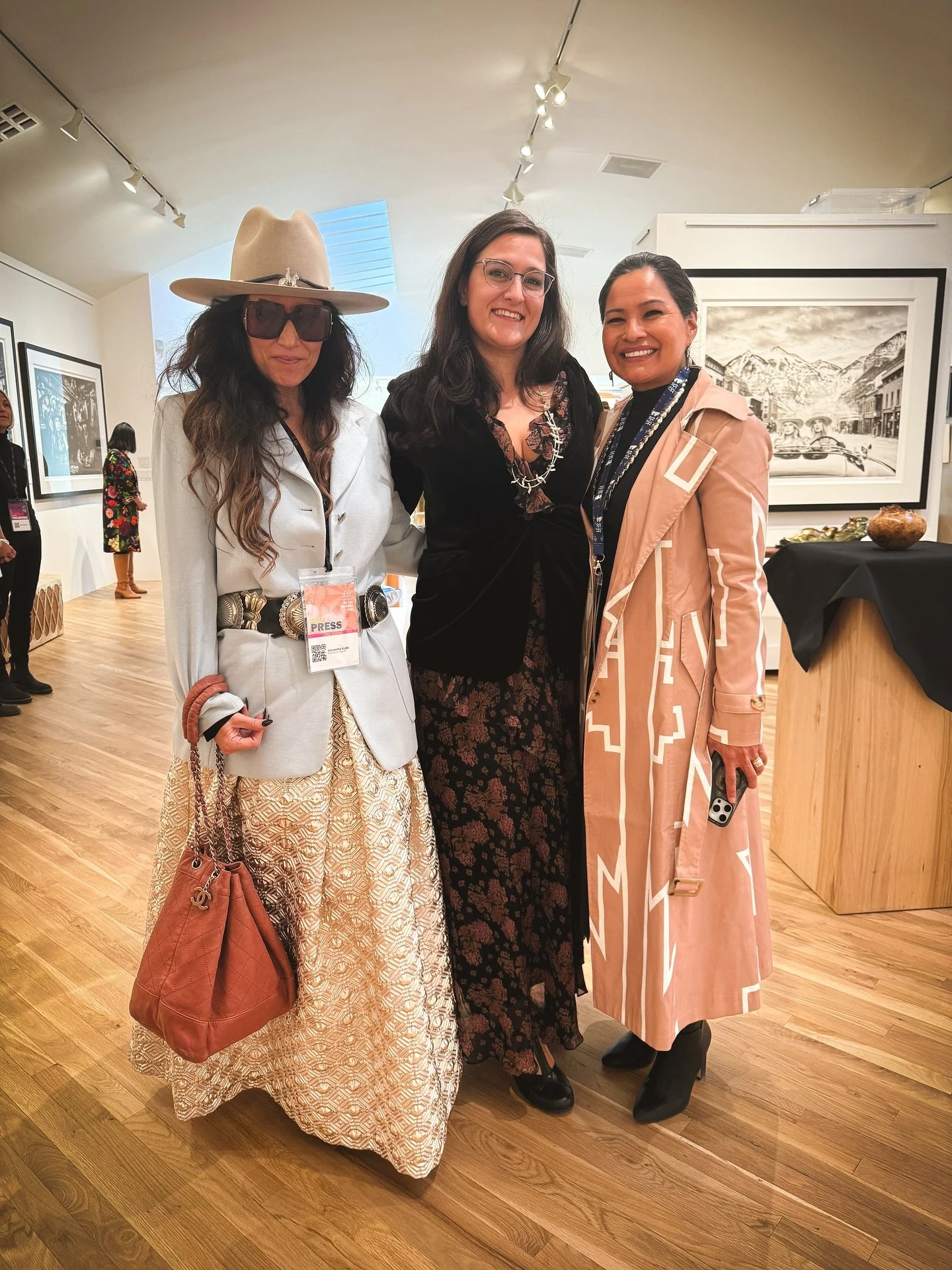 Saturday night began at @sorrelskygallery for a private reception celebrating @santafeintlfilmfest &mdash; a gathering that felt alive with conversation, color, and connection. The @davidyarrow collection stopped me in my tracks &mdash; haunting, unt