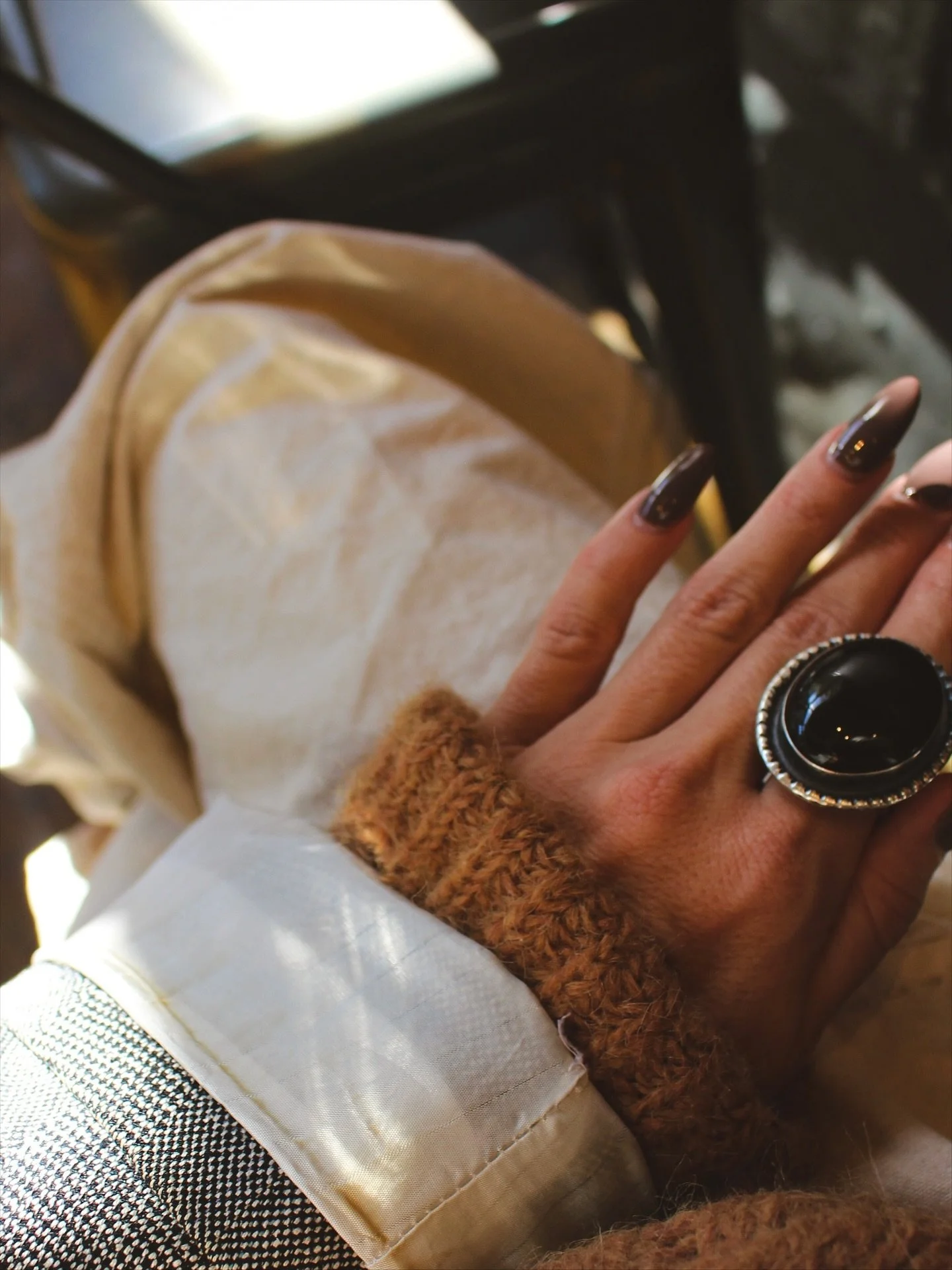 Yesterday&rsquo;s shoot at @peacemakerstl in the charming @benton_park neighborhood was festive &mdash; cameras flashing, oysters shucked, spirits high. And somewhere between the laughter and the light, I realized I&rsquo;ll never love anyone the way