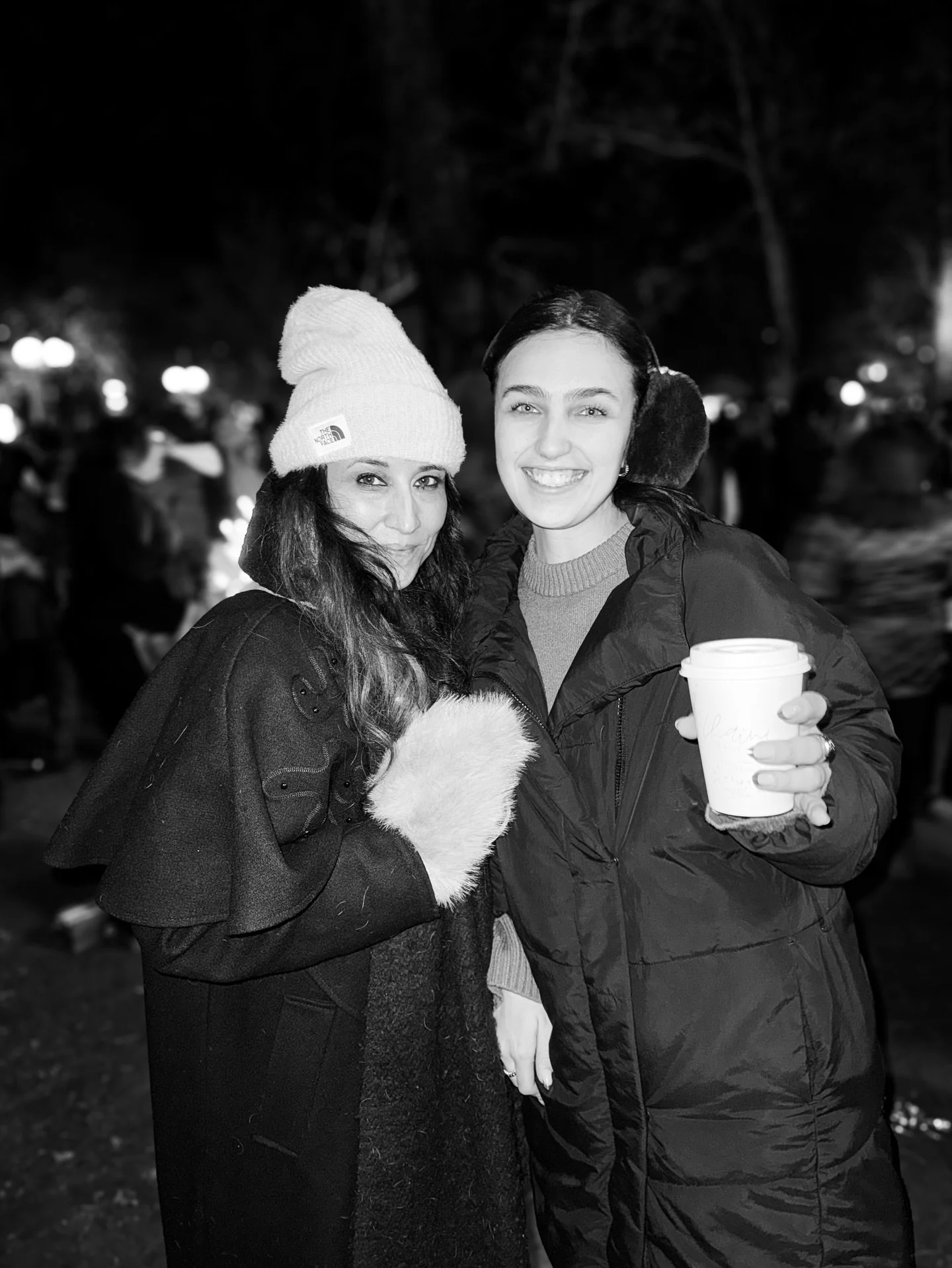 🎄Christmas is my favorite!!!!!! And @chaine_santafe &lsquo;s hot cocoa is my favorite too!!!!