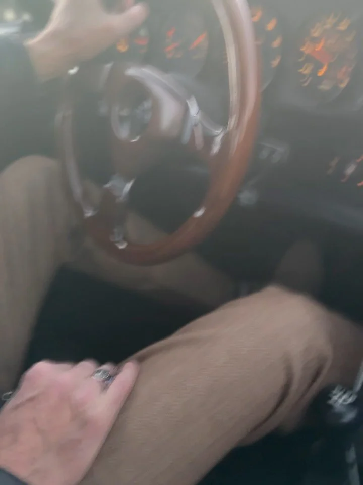 Christmas gathering season started last night with @cocktailswithgus and Val &mdash; our amazing friends who always bring the best stories and the warmest company. 

Dinner at The Log Cabin felt like its own little hallmark holiday scene: cornbread s