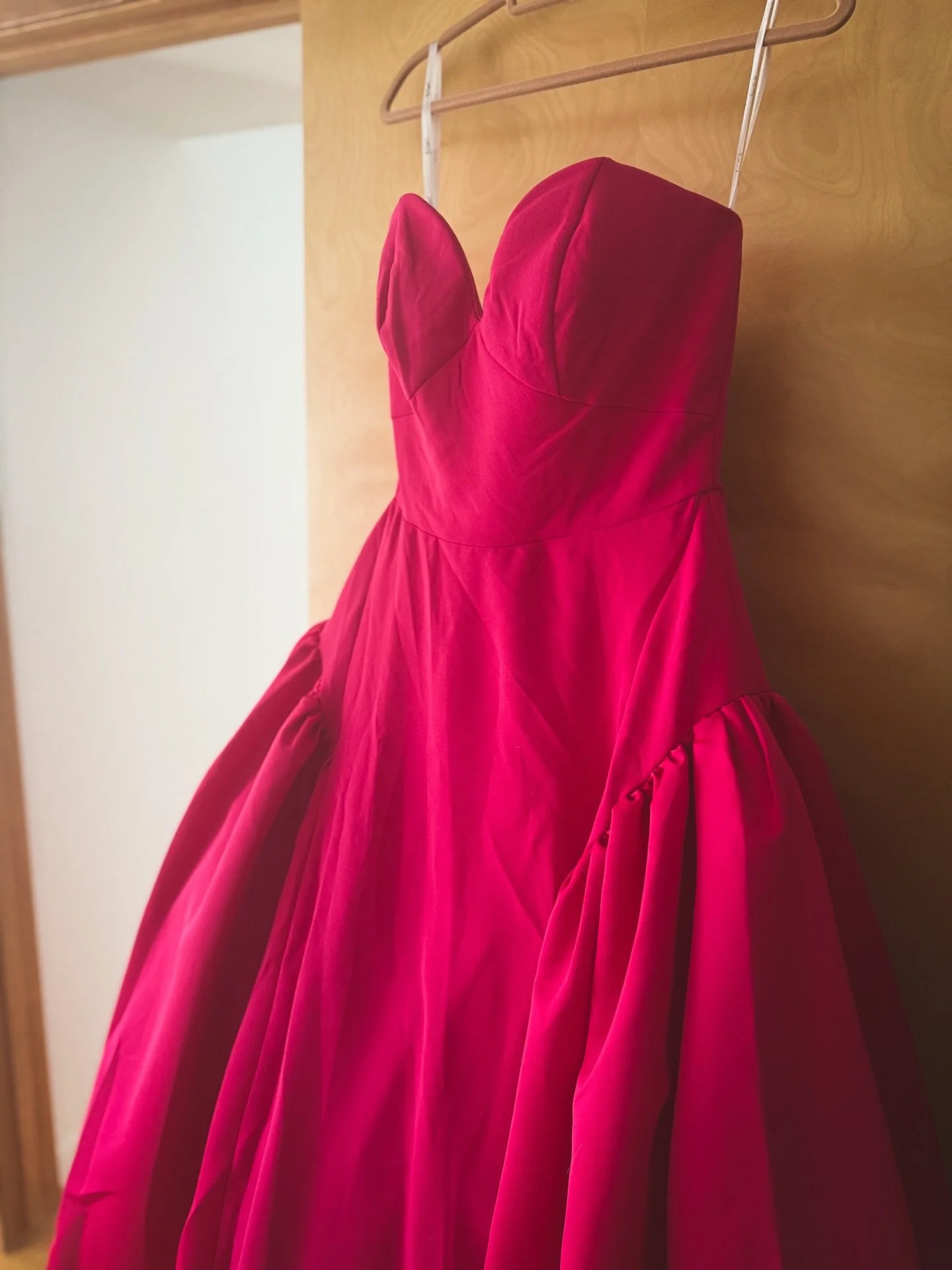 Casually hanging my personality on the door. 

#PrettyInPink