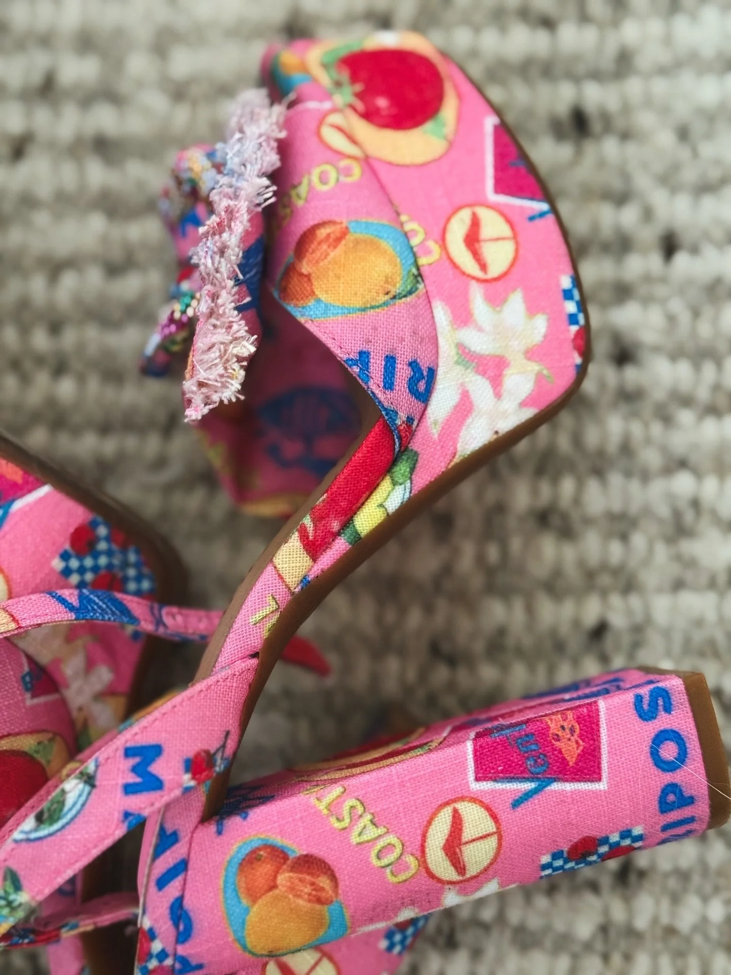 My food shoes didn&rsquo;t get nearly the attention they deserved last night, which feels like a personal failure for everyone involved.

Tomatoes, lemons, cherries&hellip; a full storyline happening at ankle level and not one proper reaction. Not ev