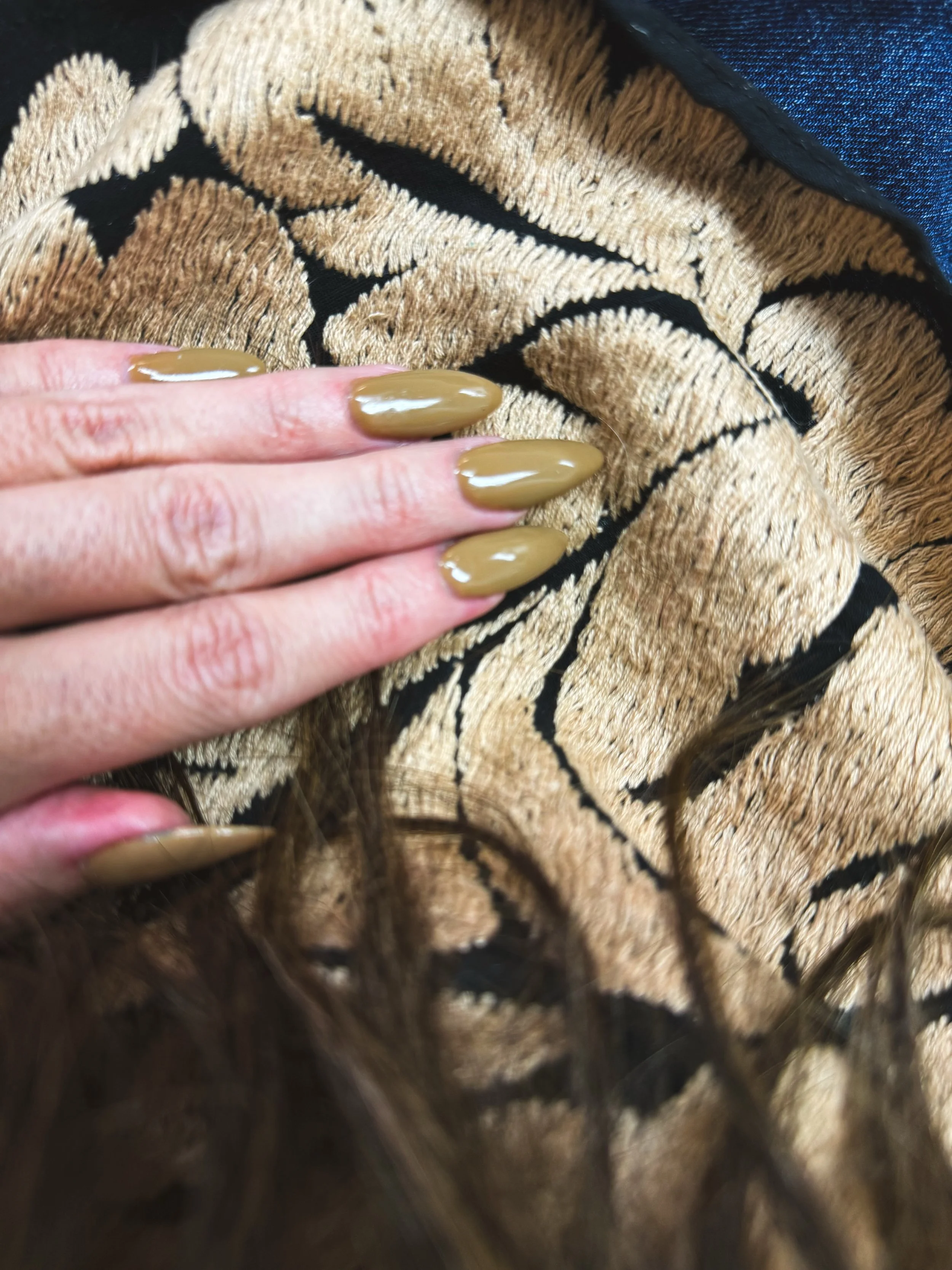 The nails were planned. Ordering half the @vinaigrette_official special May menu was not.