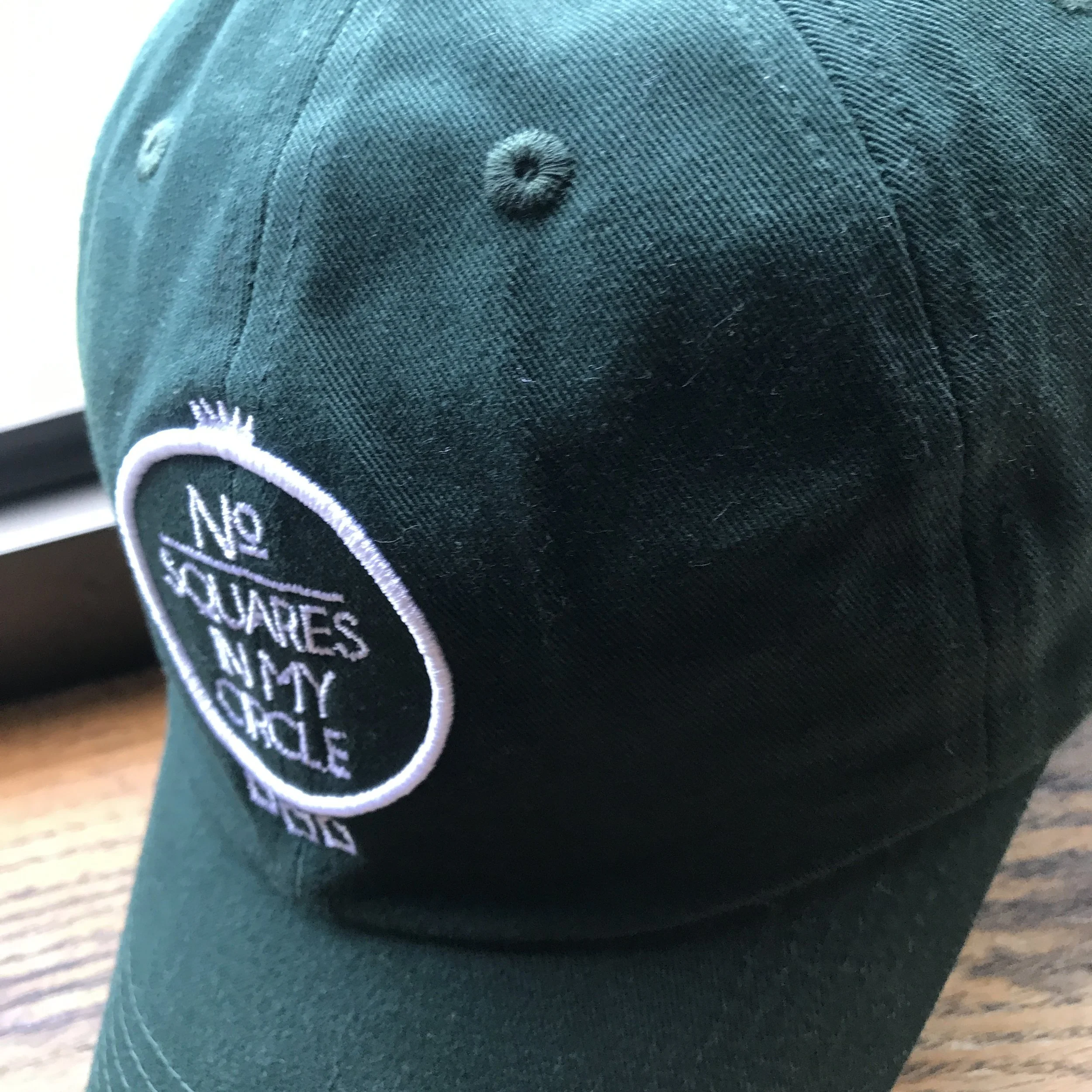 NoSIMC® Dark Green Dadcap w/ White