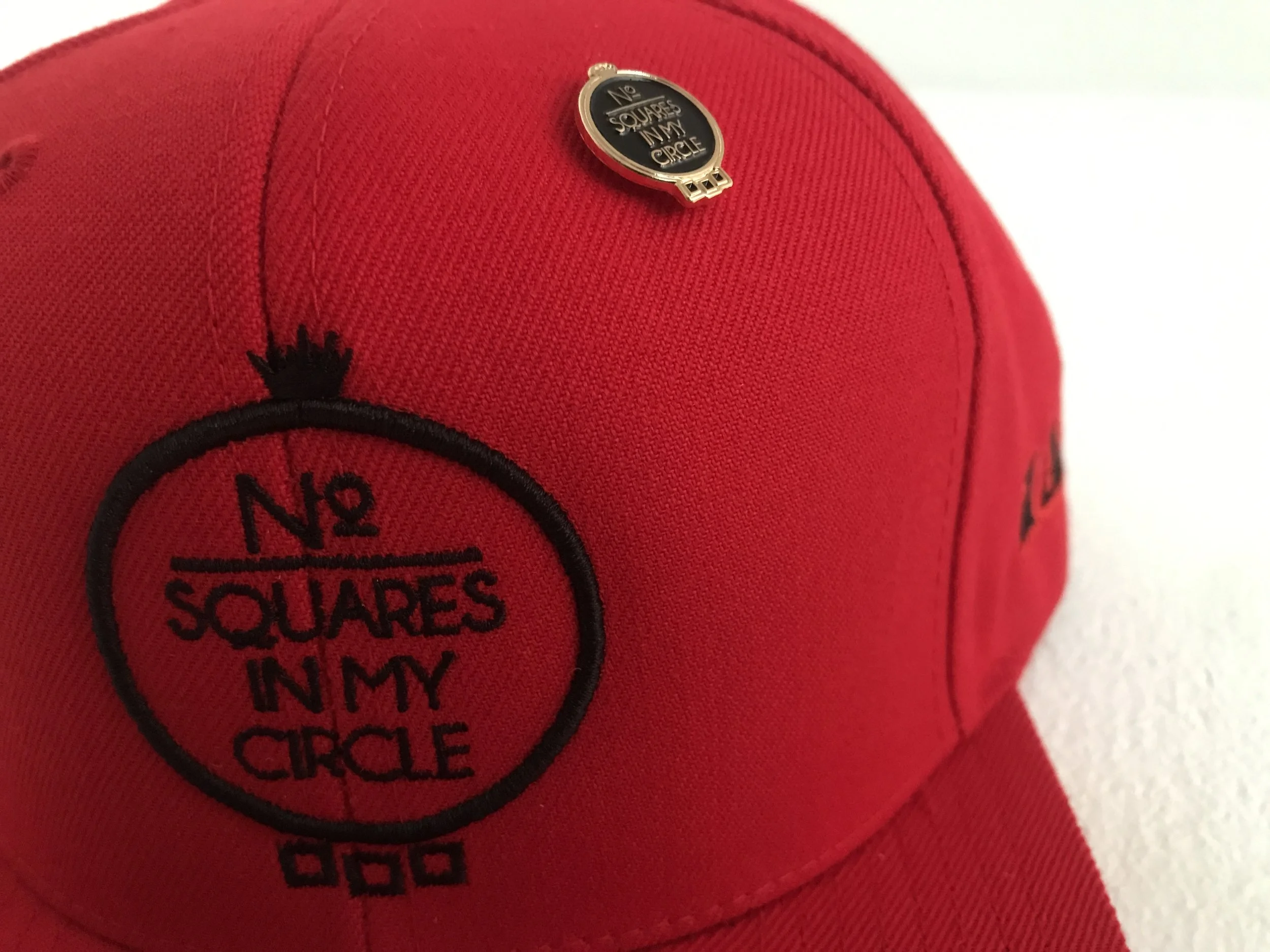No Squares In My Circle© Red/Blk SB