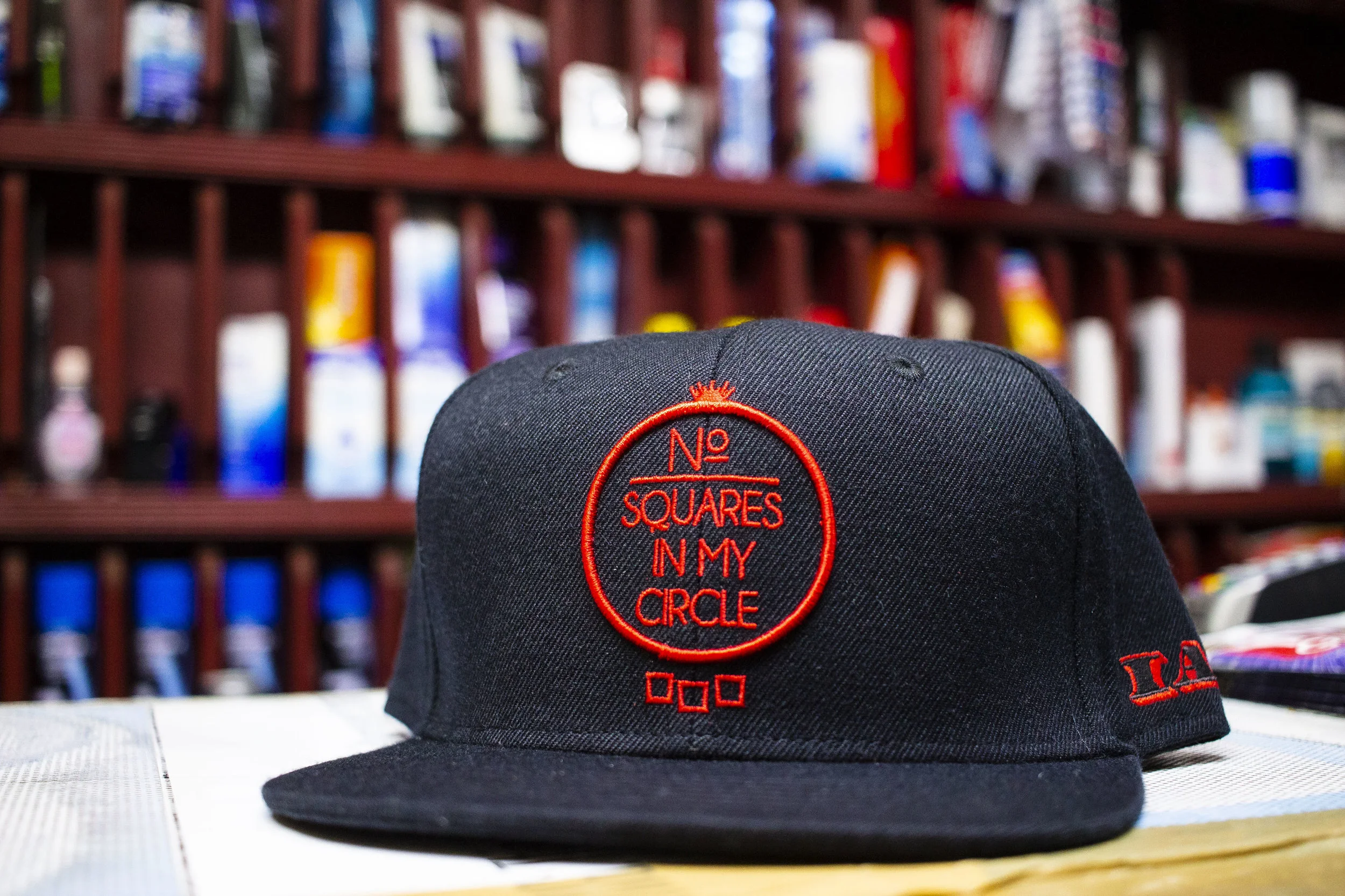 No Squares In My Circle© Snapbacks 